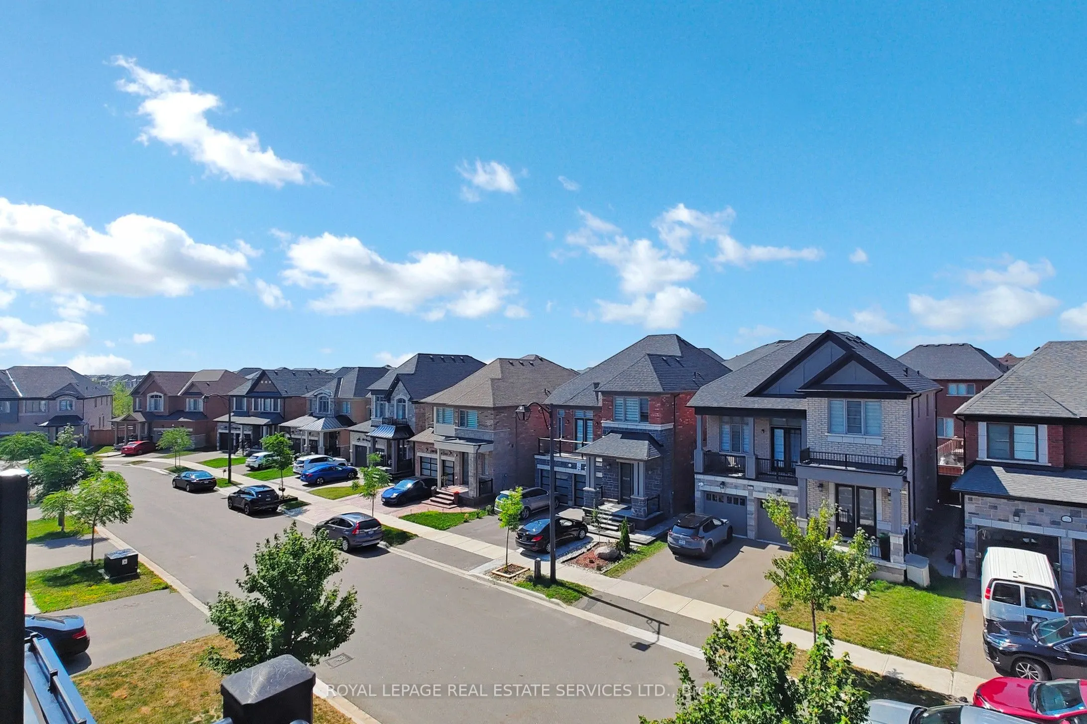 1329 Clarriage Court
