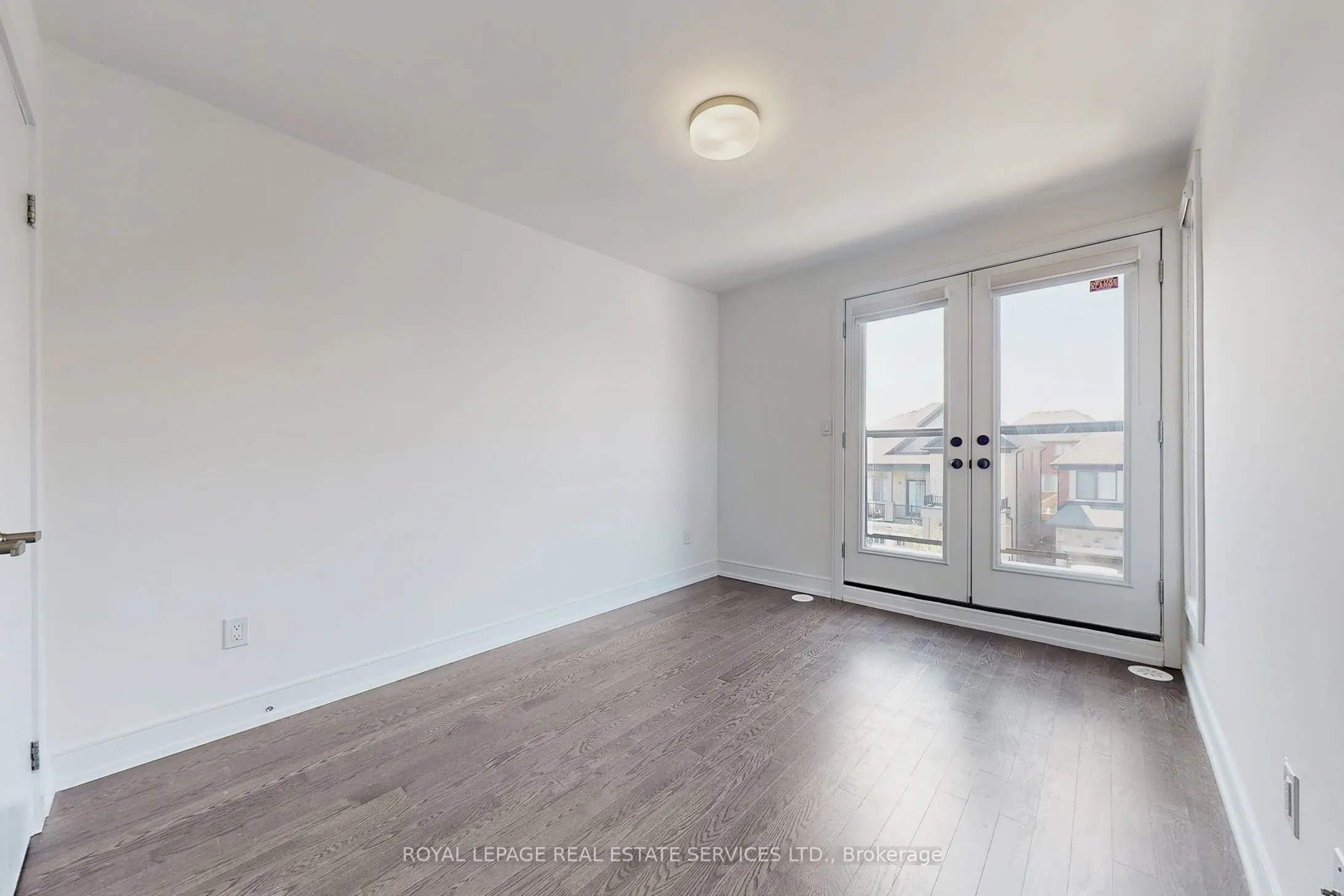 1329 Clarriage Court