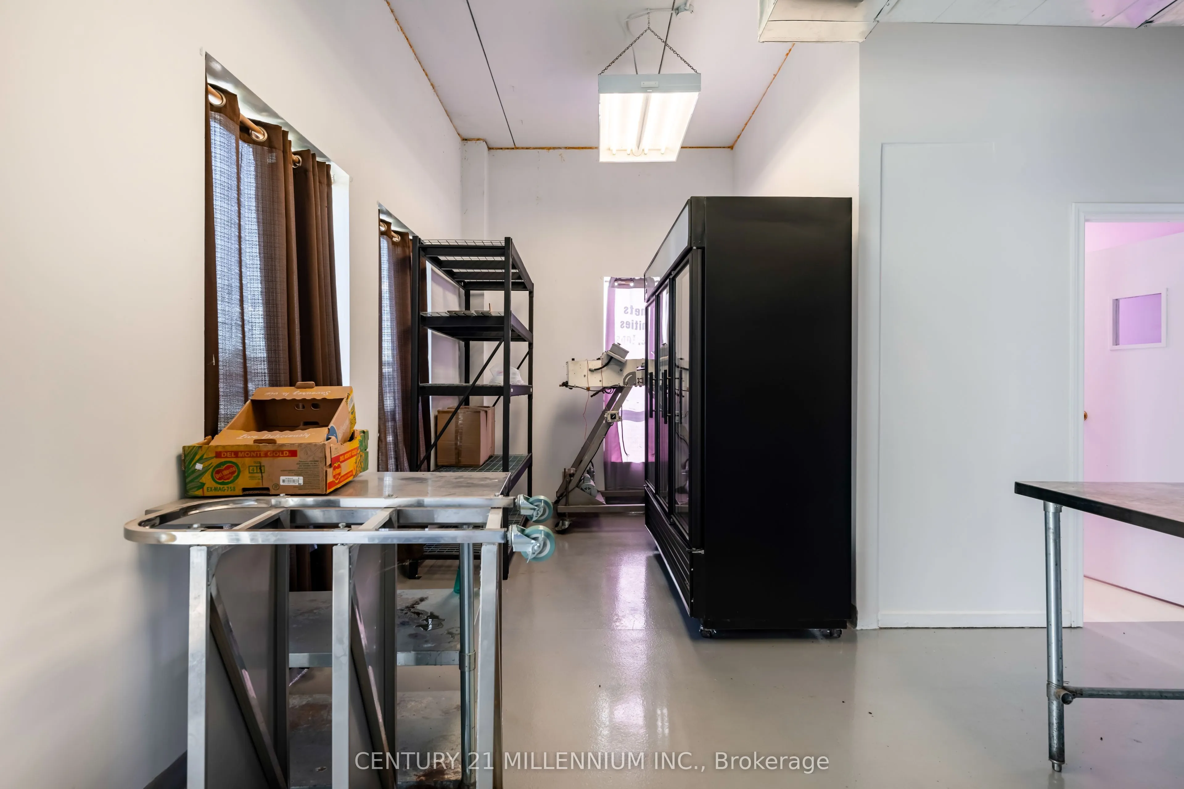 18 Robb Boulevard, #1