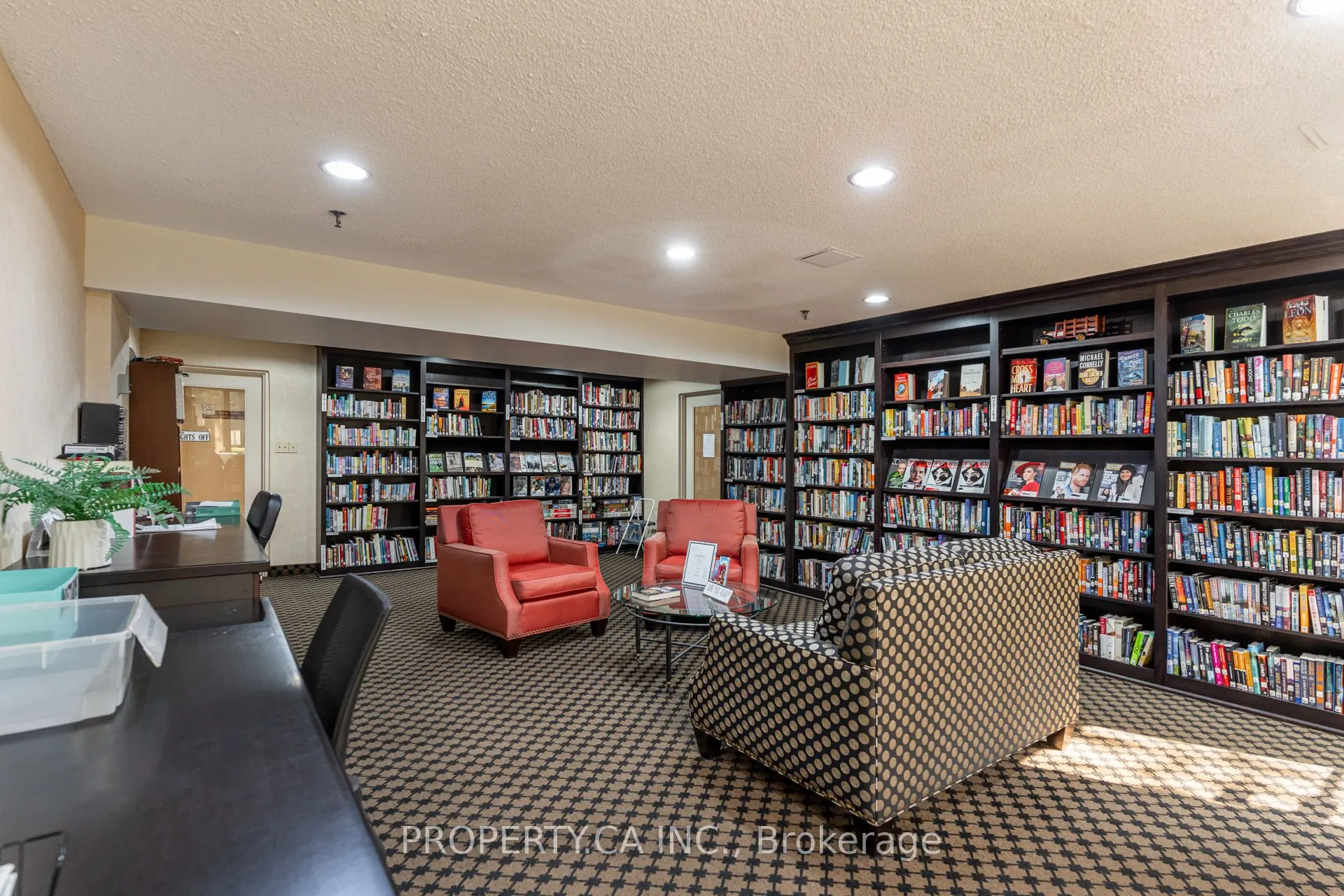 1271 Walden Circle, #1201