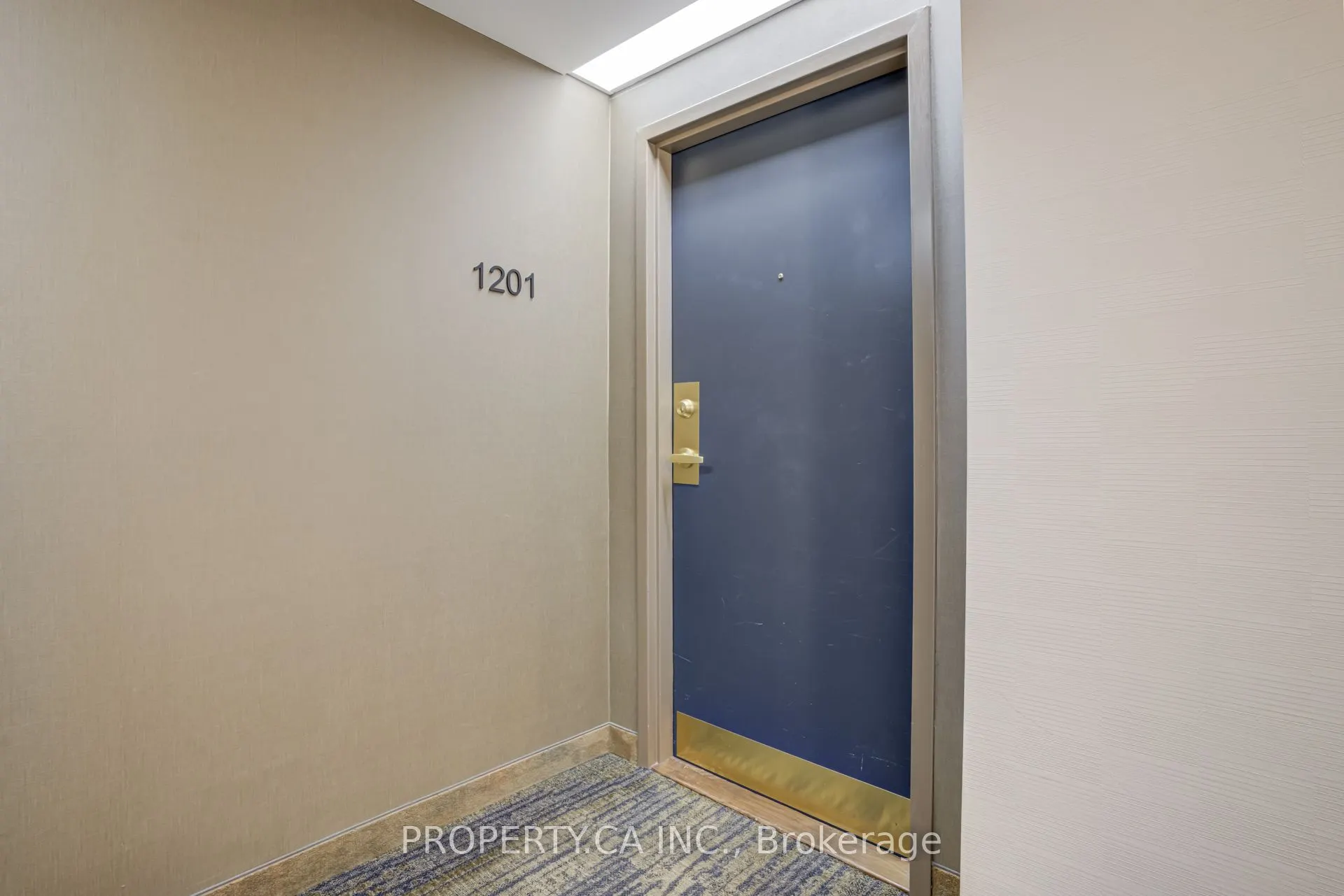 1271 Walden Circle, #1201