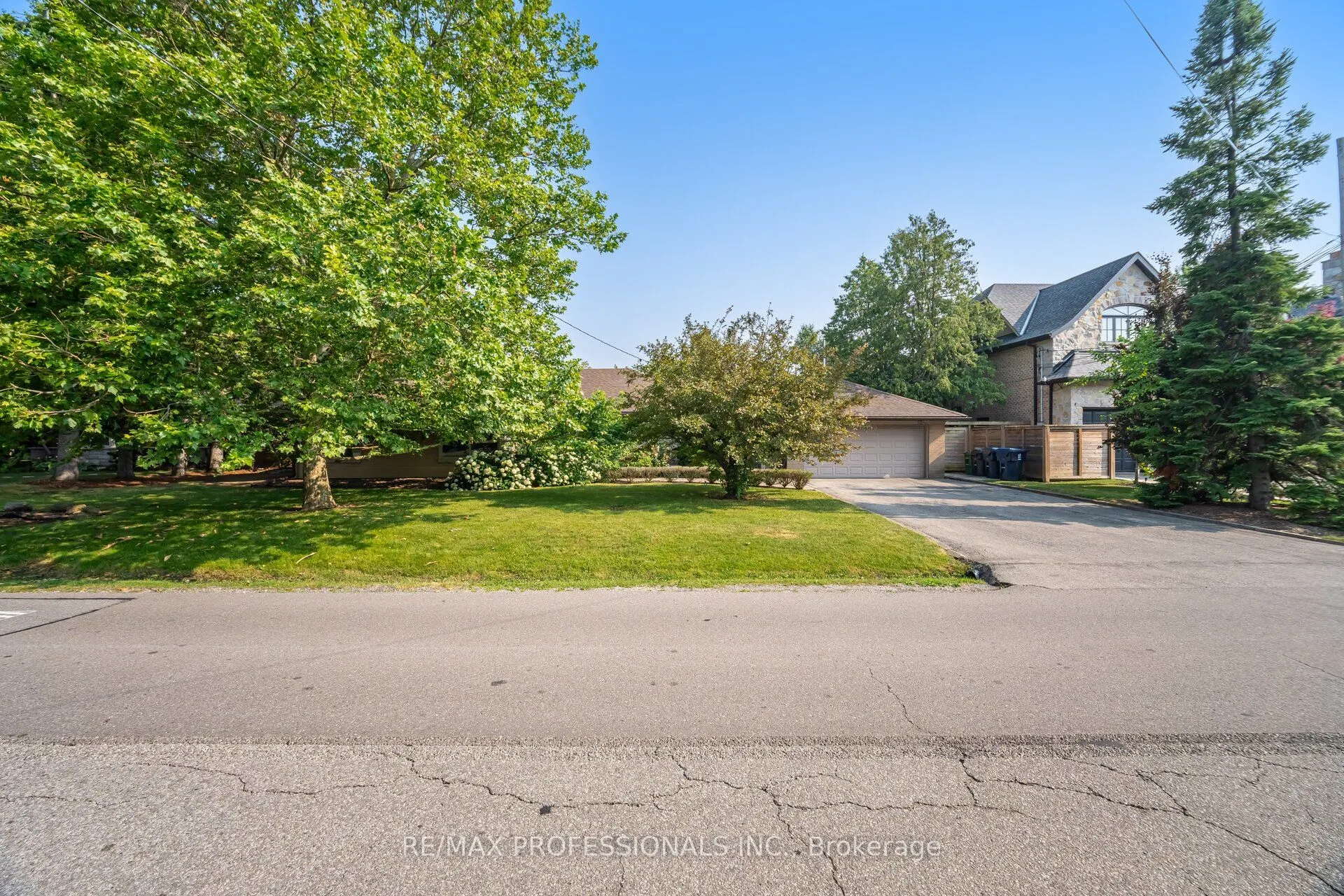 55 Bywood Drive