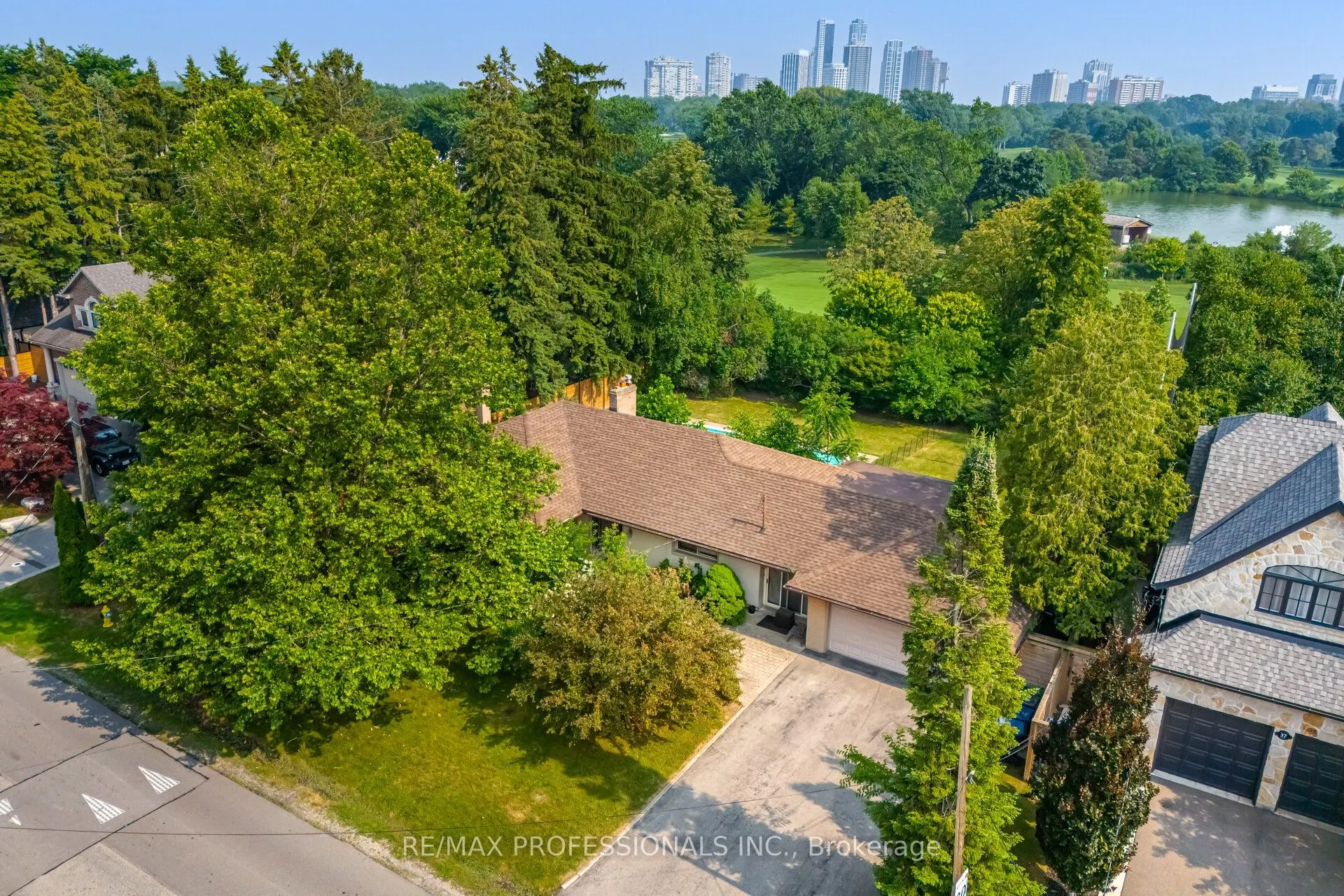 55 Bywood Drive