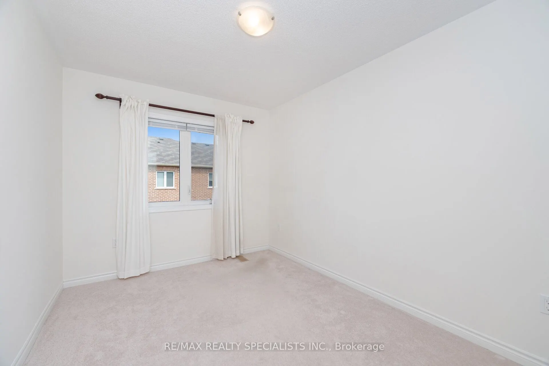 1000 Asleton Boulevard, #128