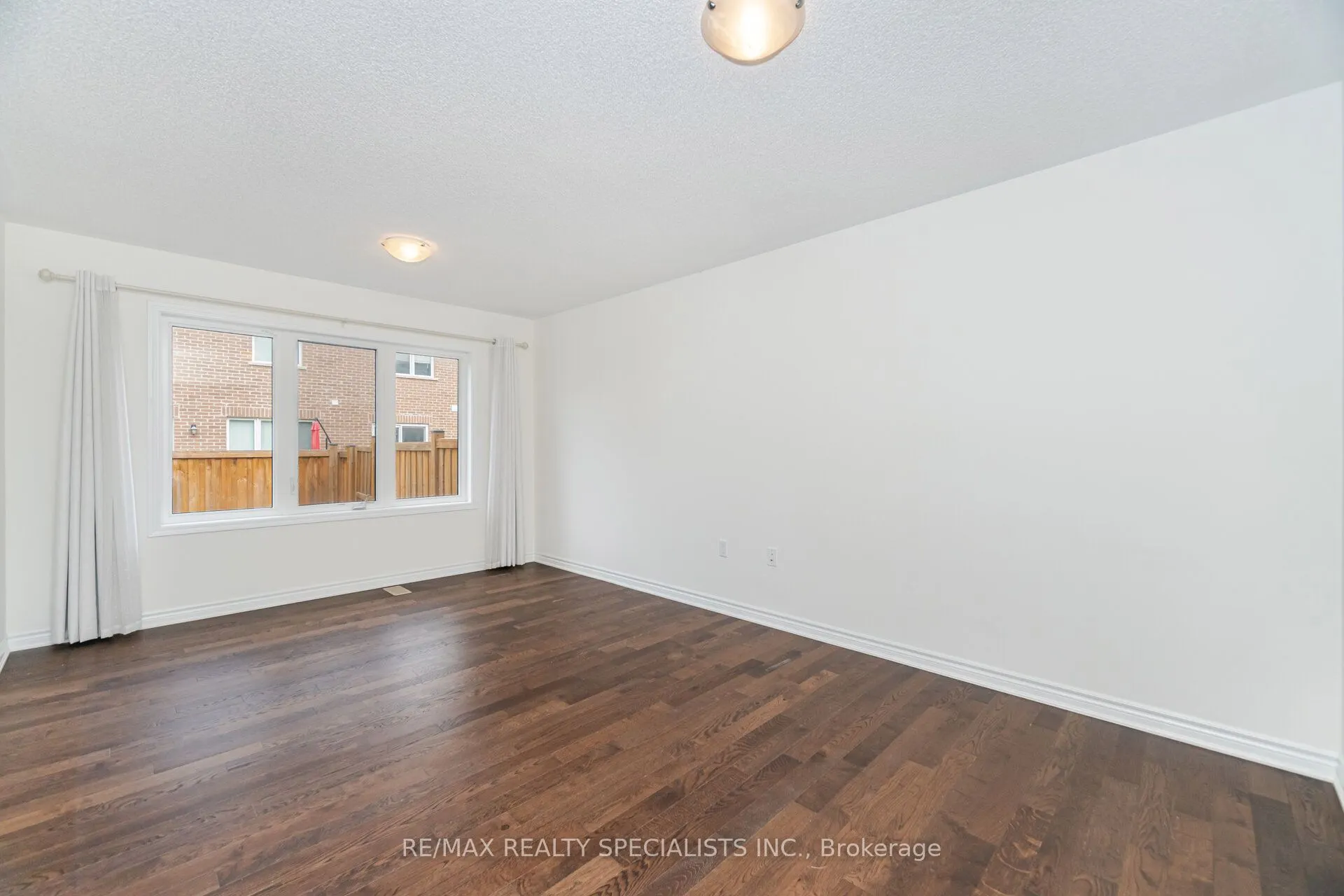 1000 Asleton Boulevard, #128