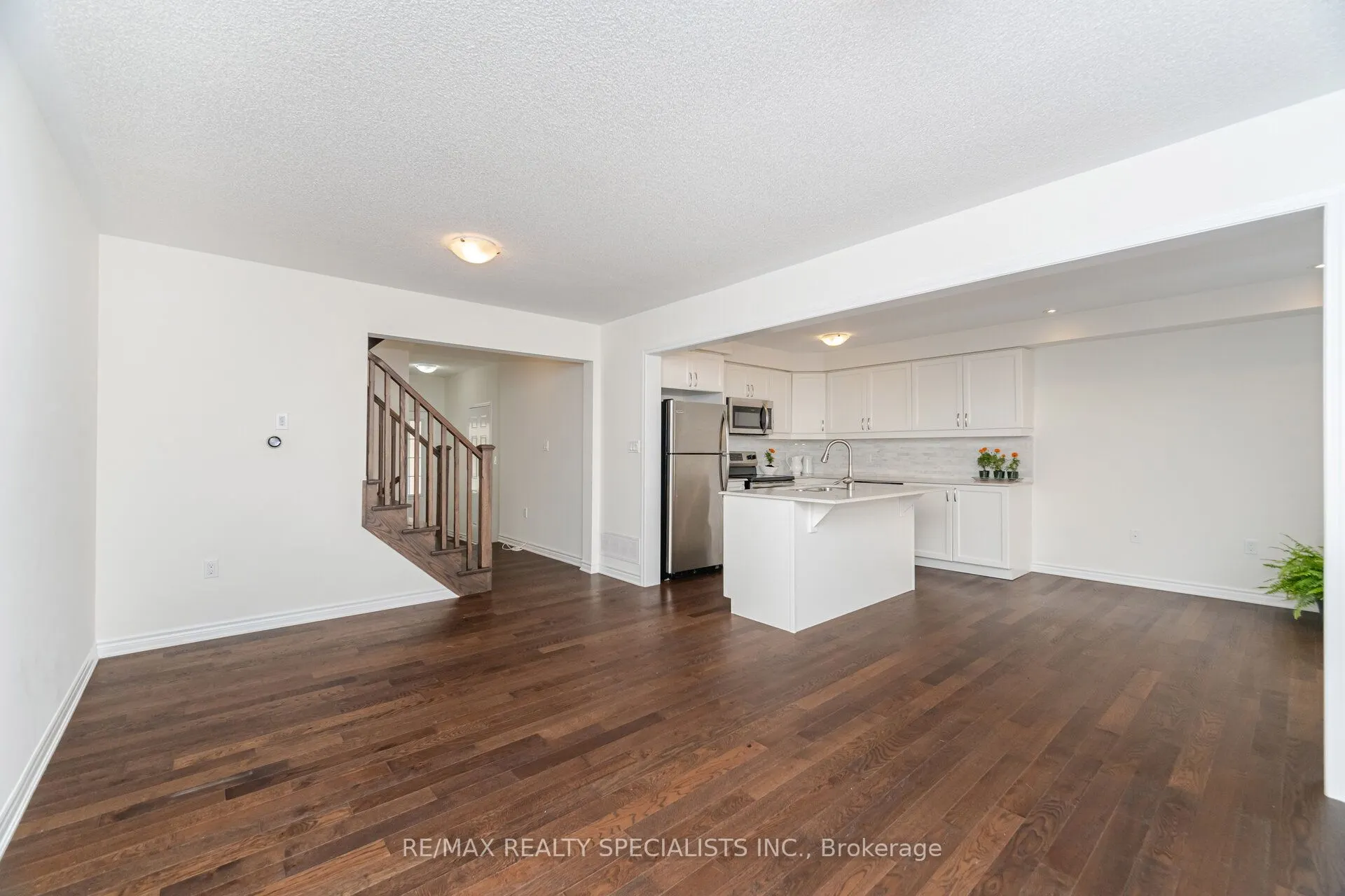 1000 Asleton Boulevard, #128