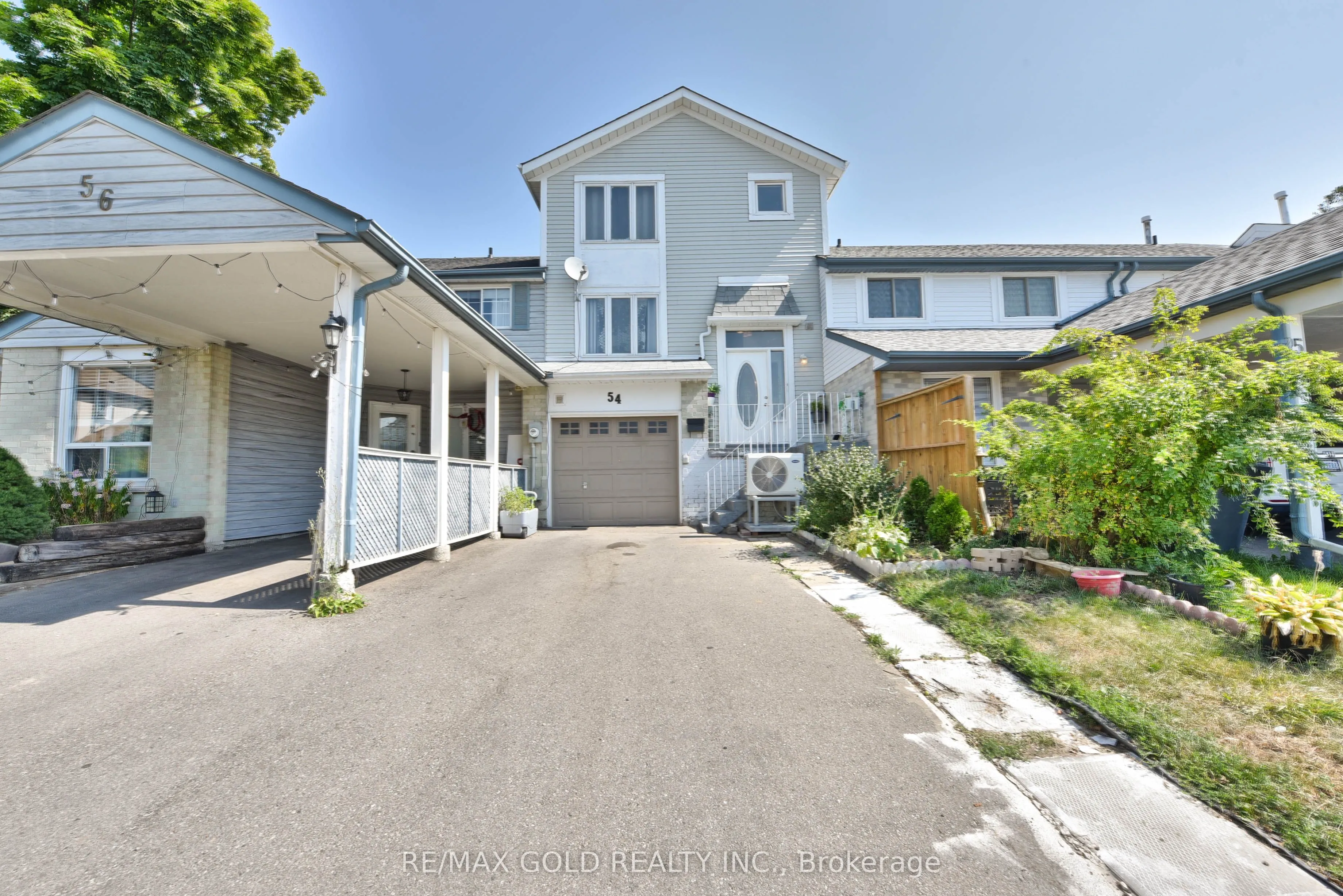 54 Nottawasaga Crescent