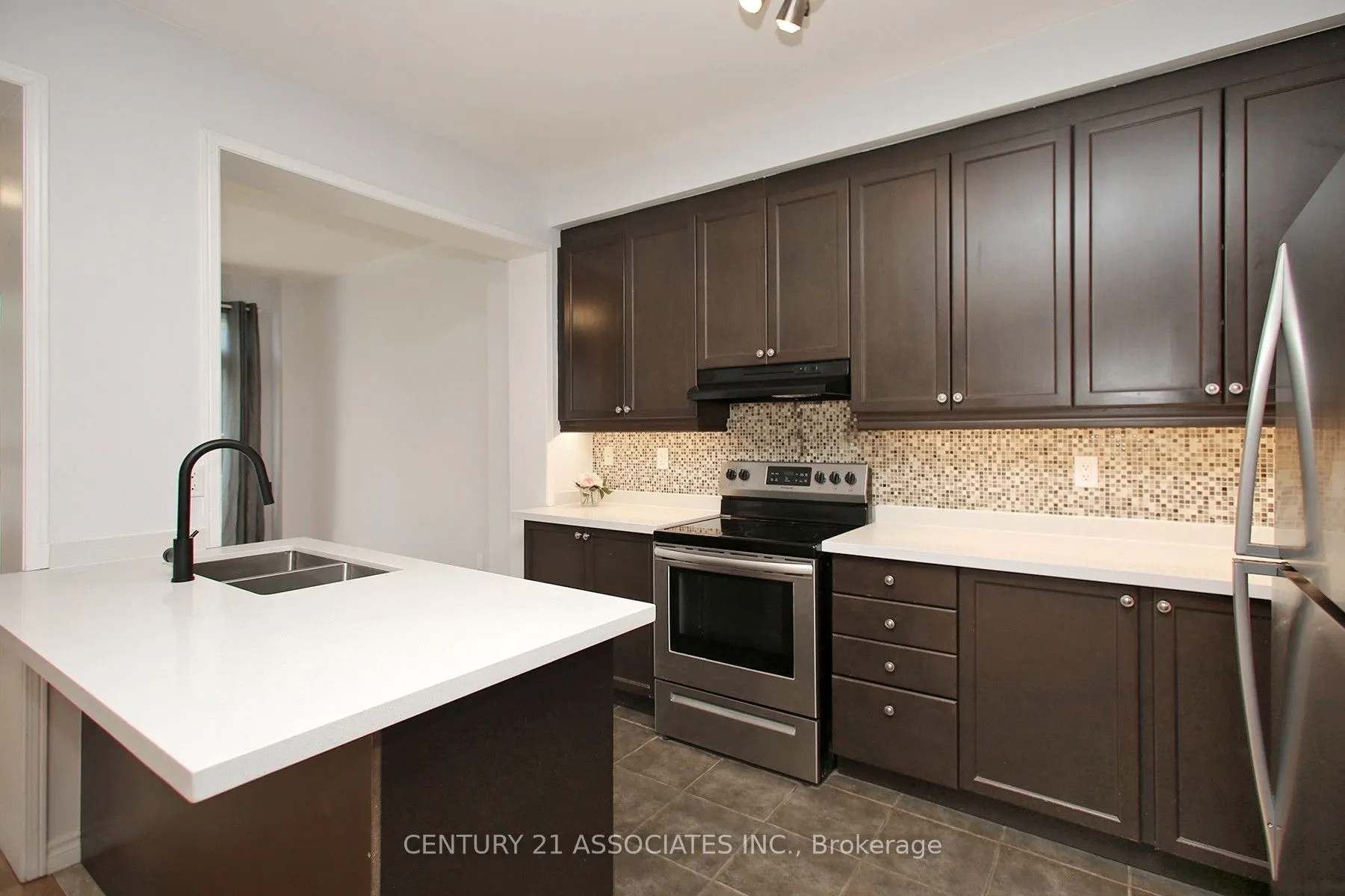 2350 Stone Glen Crescent