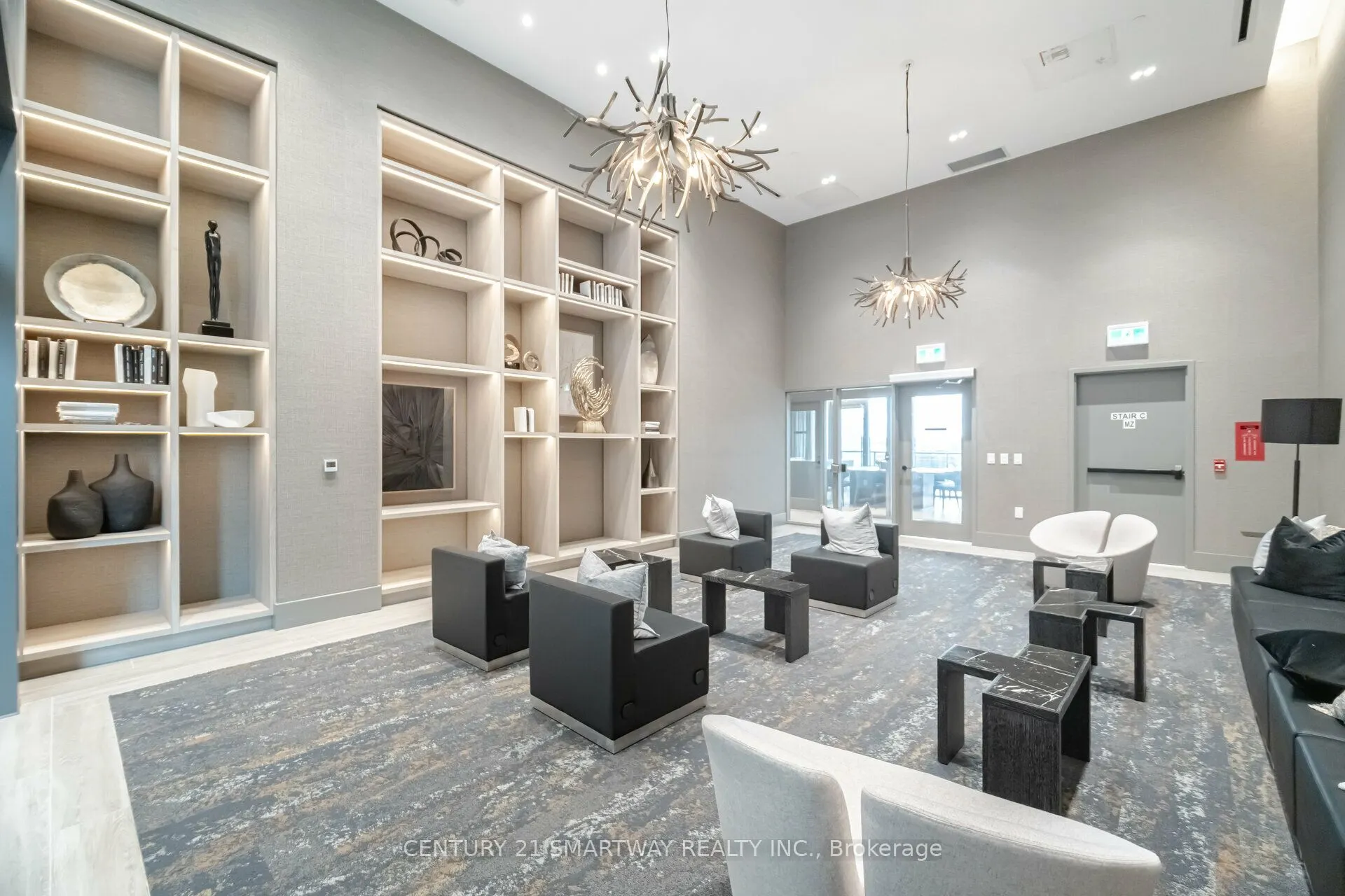 2450 Old Bronte Road, #411