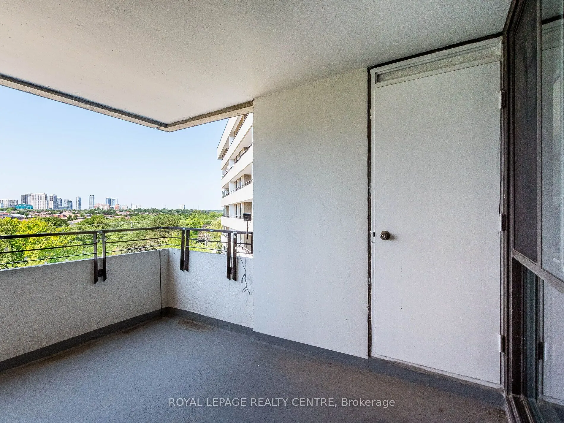 1320 Mississauga Valley Boulevard, #709