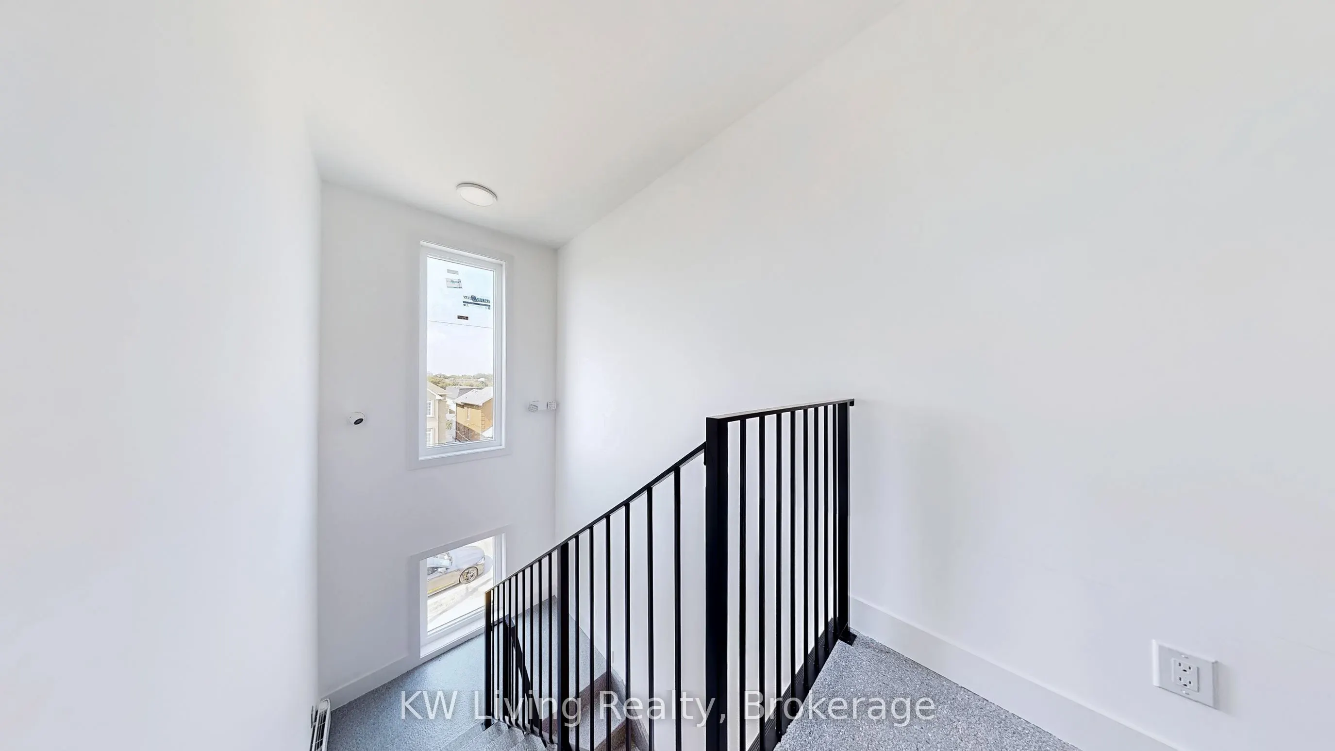 33 Kirknewton Road, #301