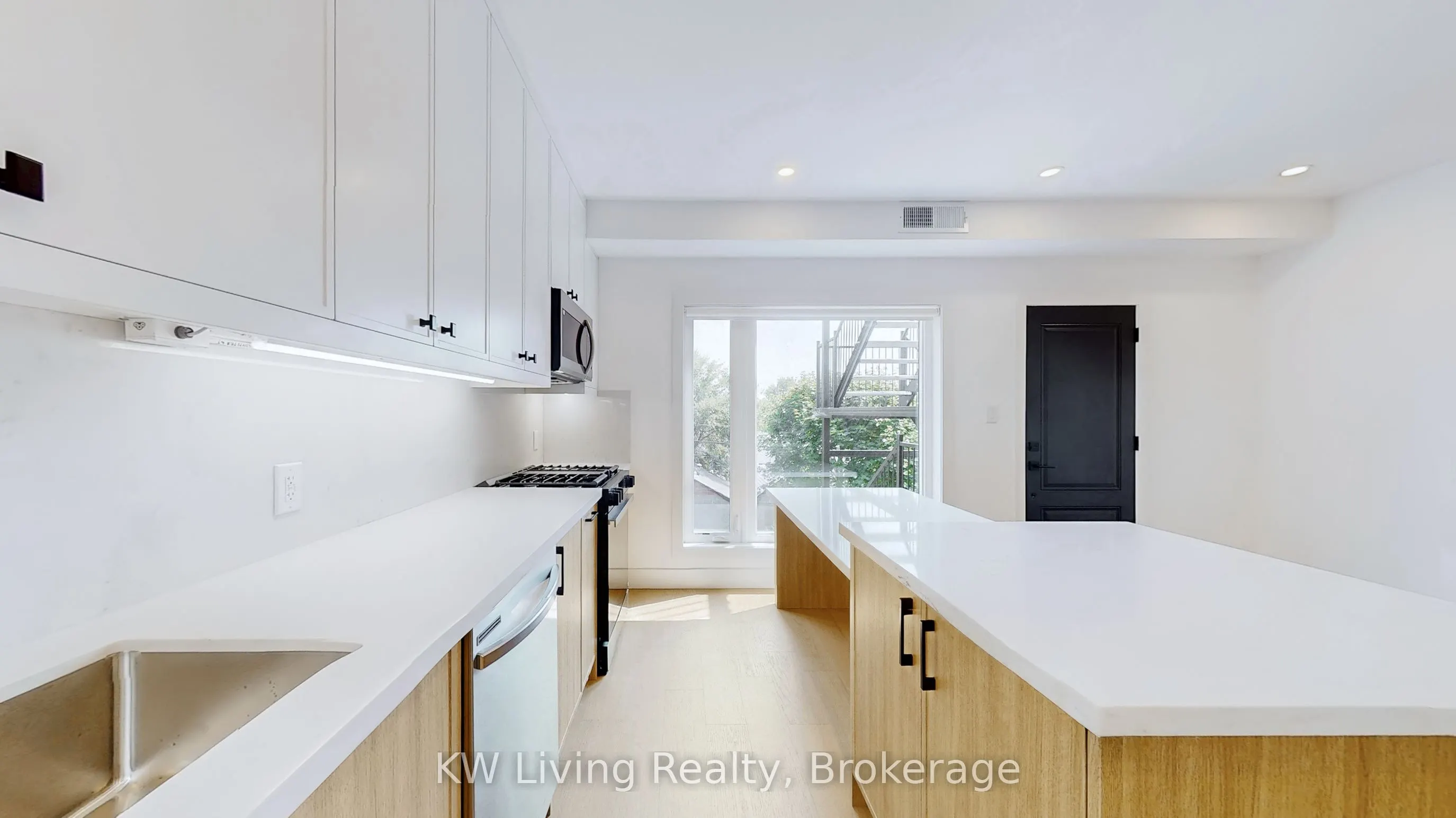 33 Kirknewton Road, #201