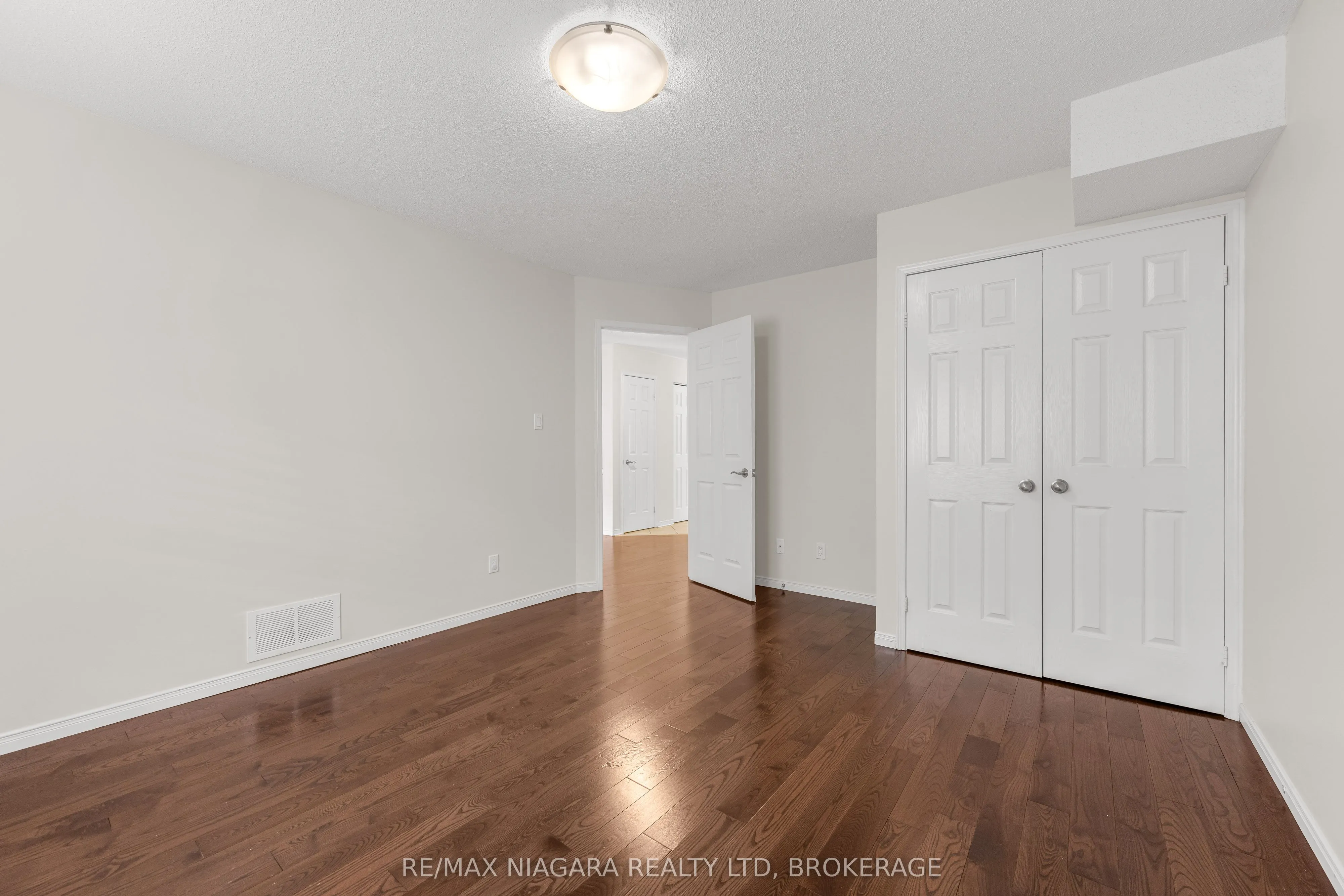 3333 New Street, #34