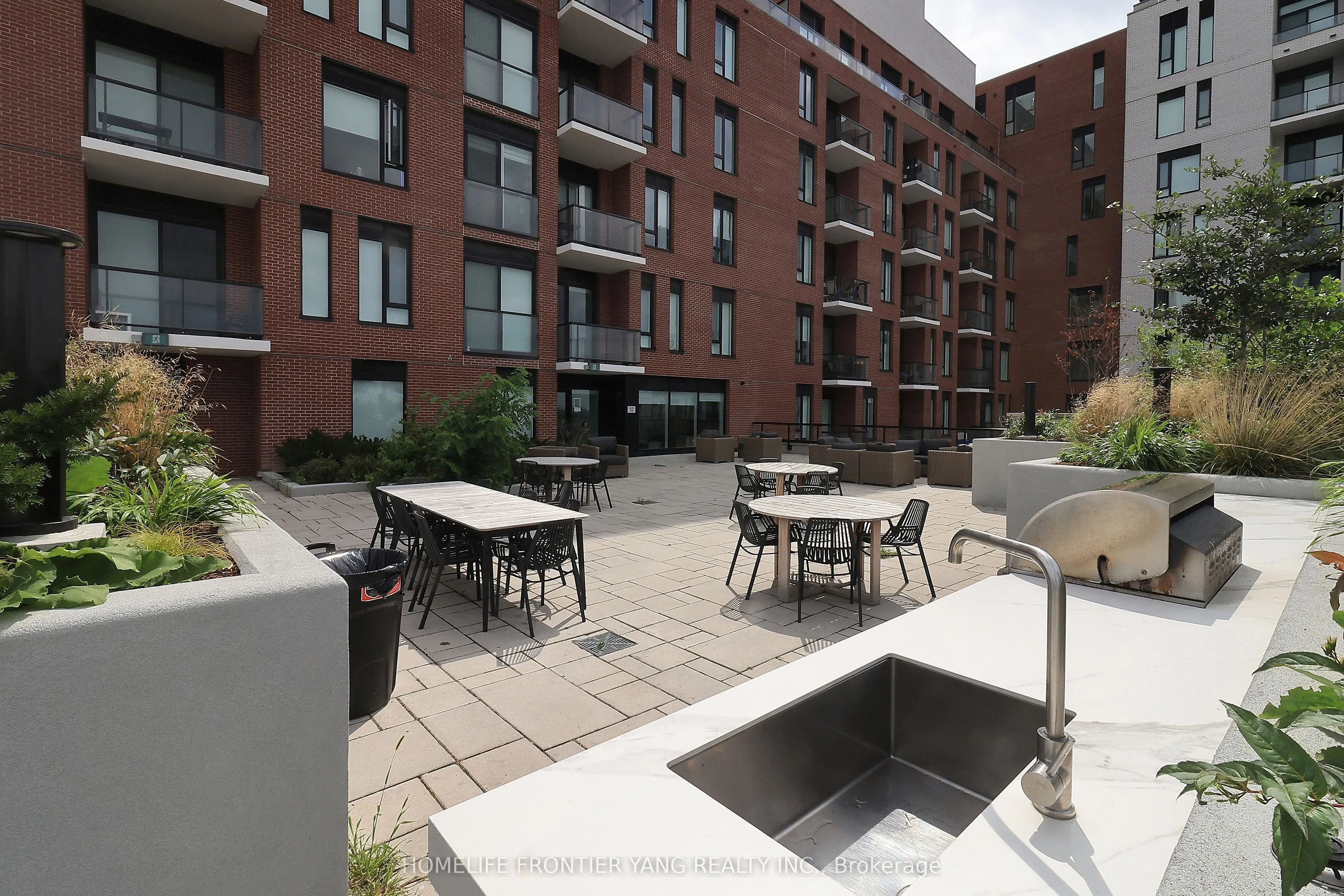 3100 Keele Street, #702
