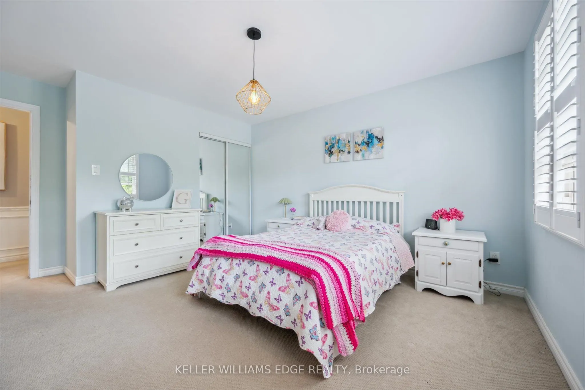 2525 Woburn Crescent