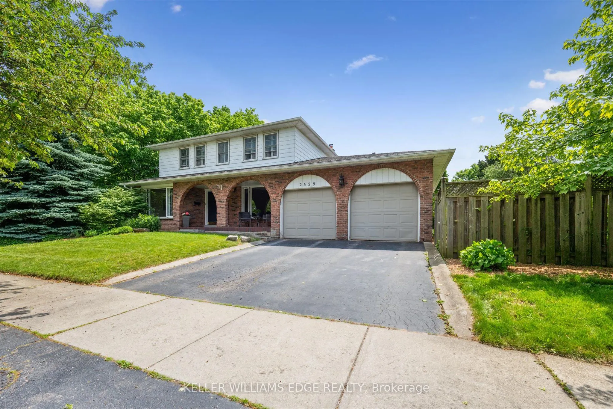 2525 Woburn Crescent
