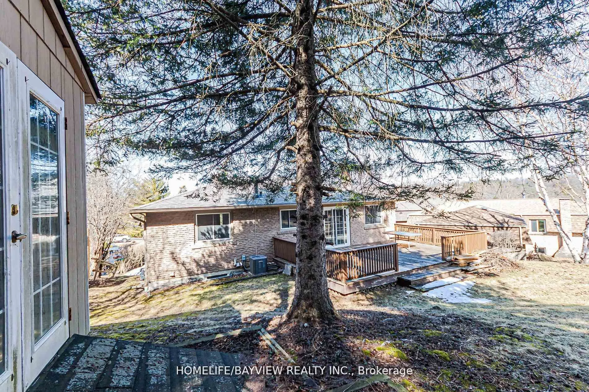 49 HILLTOP Court