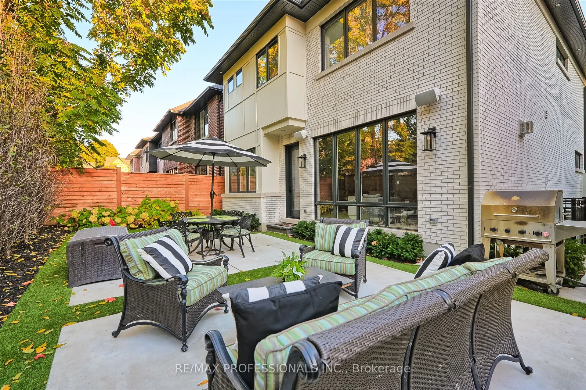 10 Shand Avenue