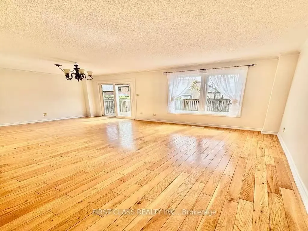 4230 Perivale Road, #Main&upper level