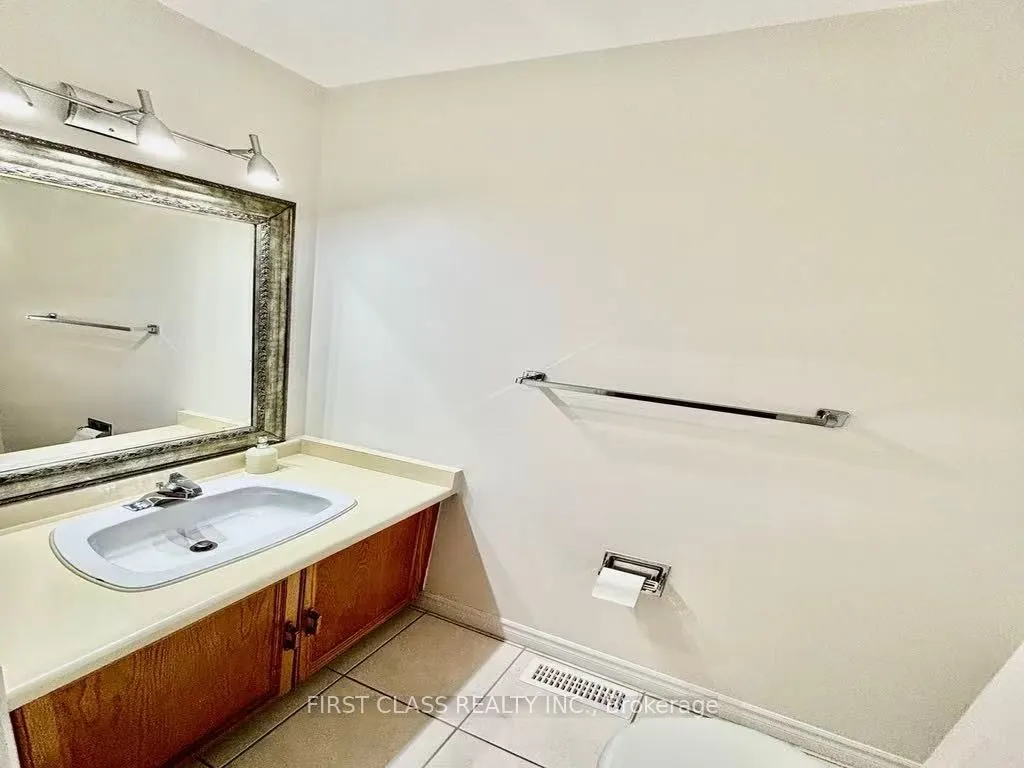 4230 Perivale Road, #Main&upper level