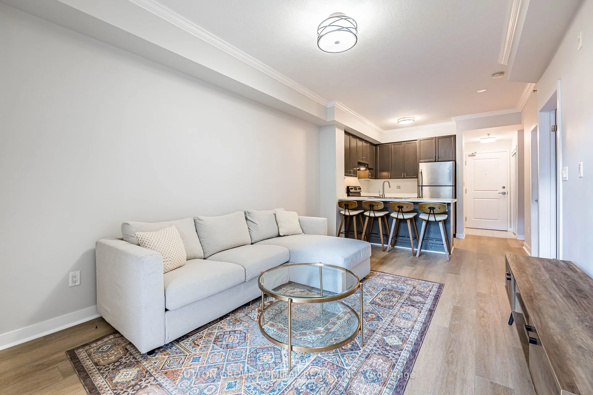 5317 Upper Middle Road, #104