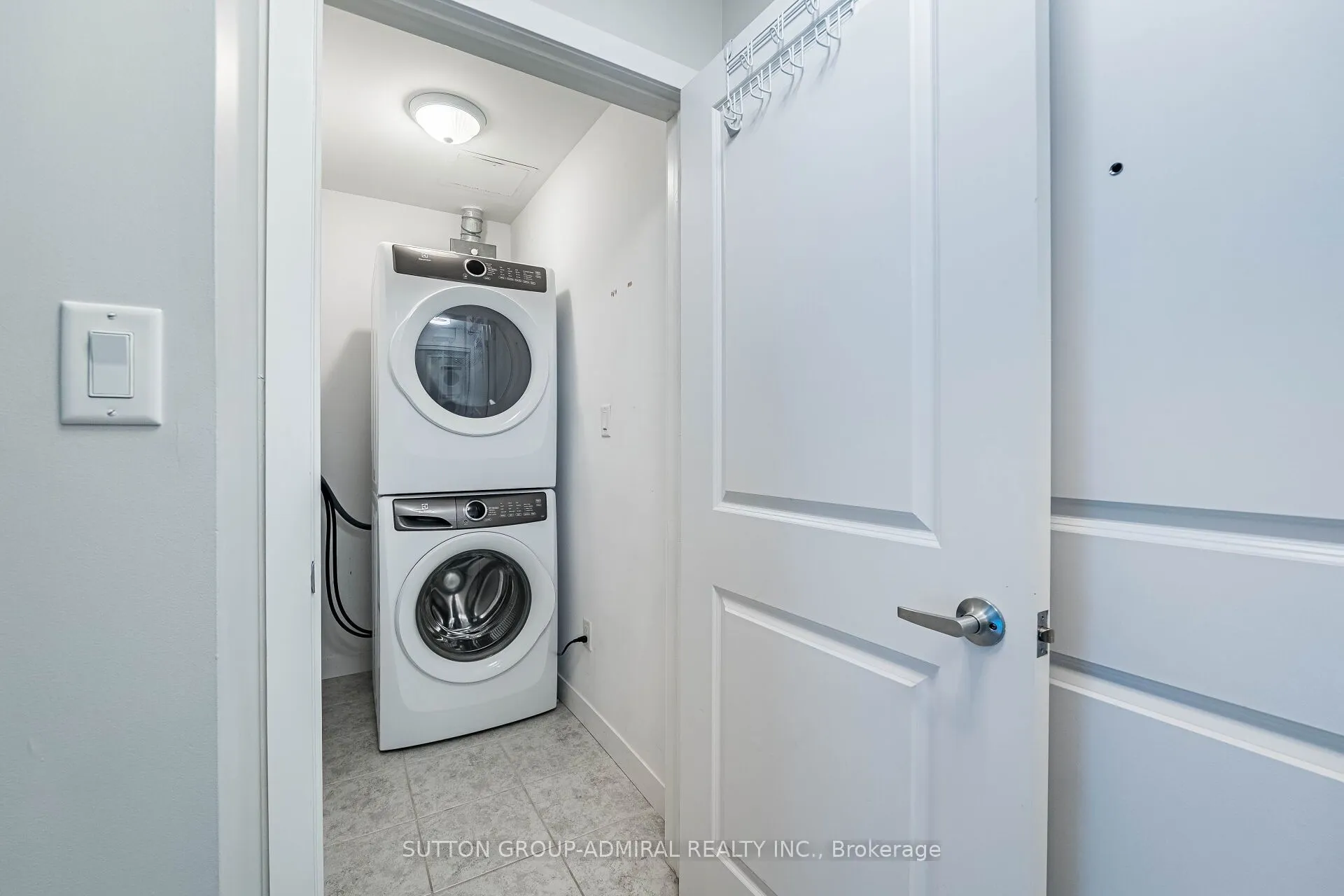 5317 Upper Middle Road, #104