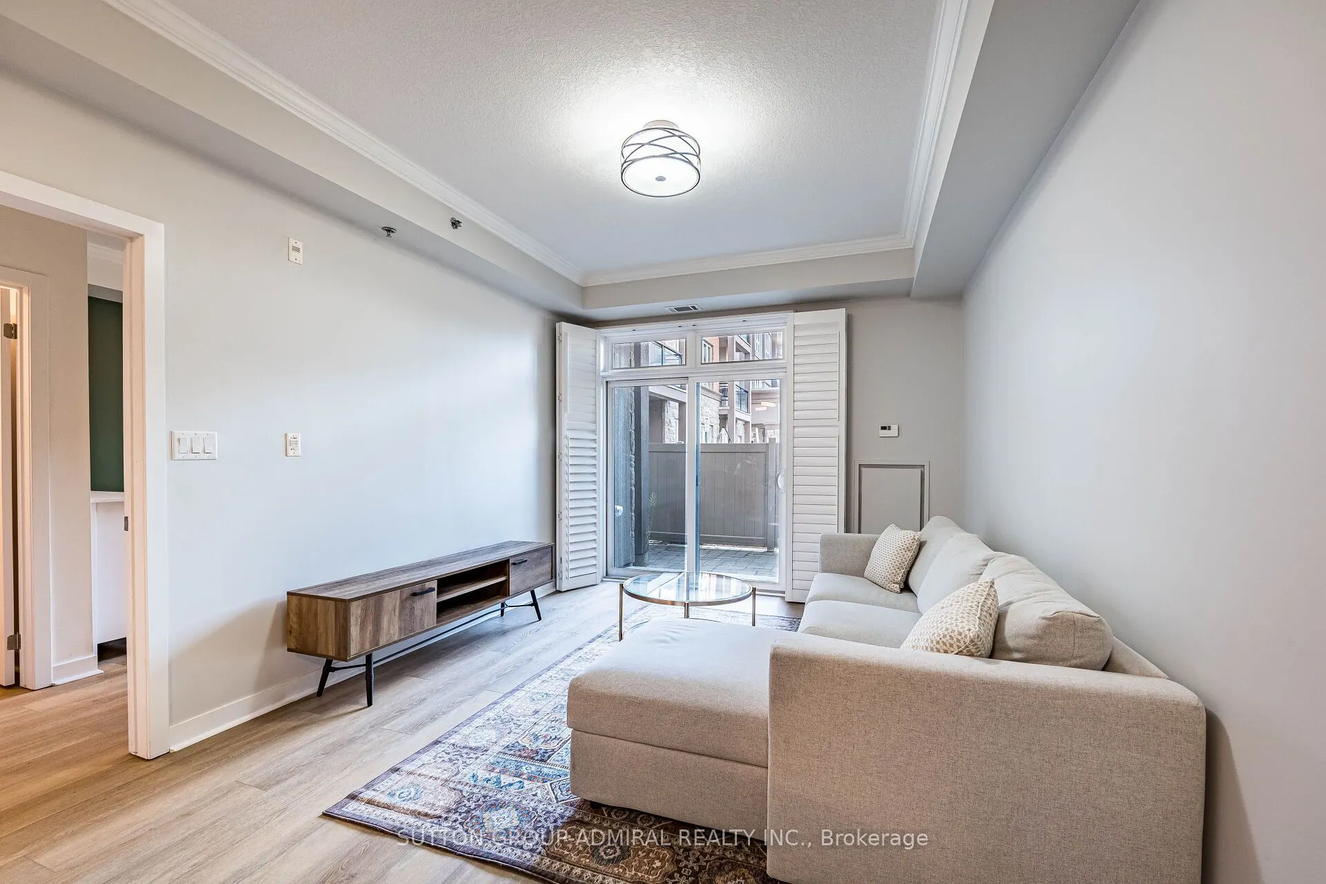 5317 Upper Middle Road, #104