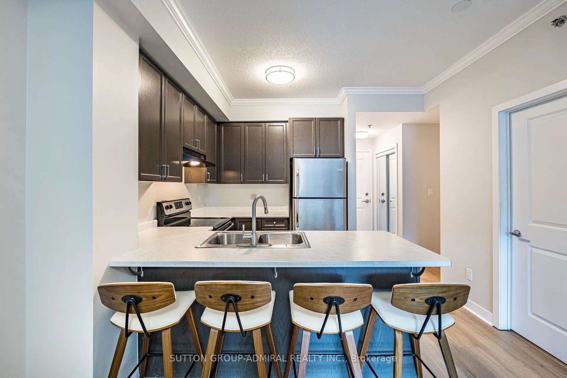 5317 Upper Middle Road, #104