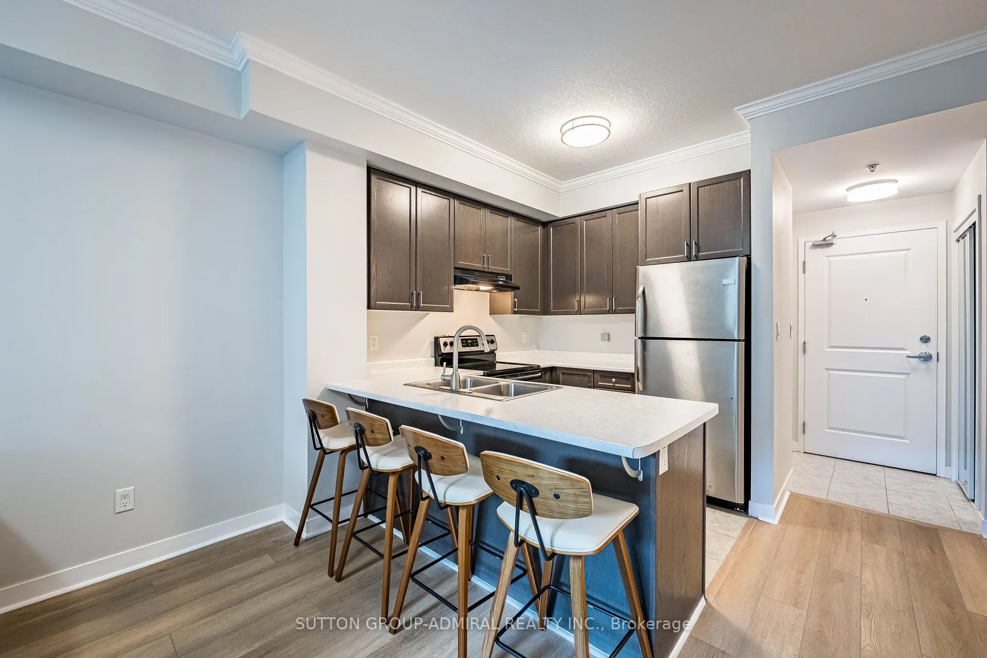 5317 Upper Middle Road, #104