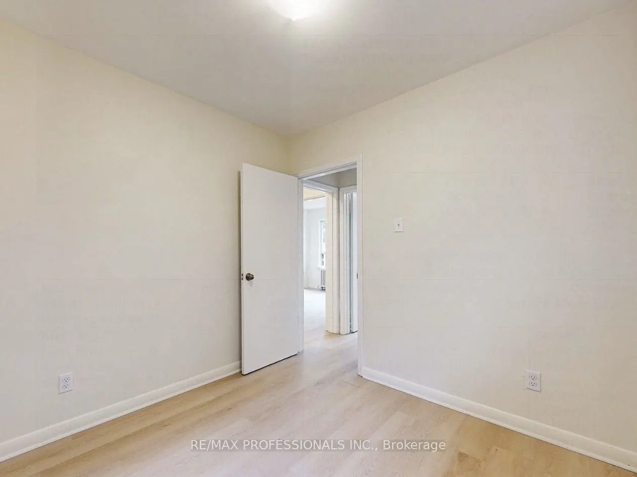 126A Sixteenth Street, #Entire House