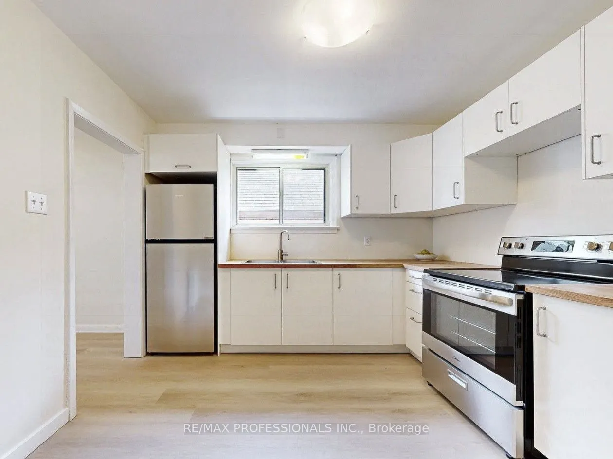 126A Sixteenth Street, #Entire House