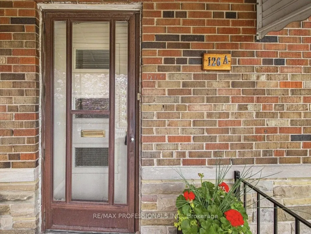126A Sixteenth Street, #Entire House