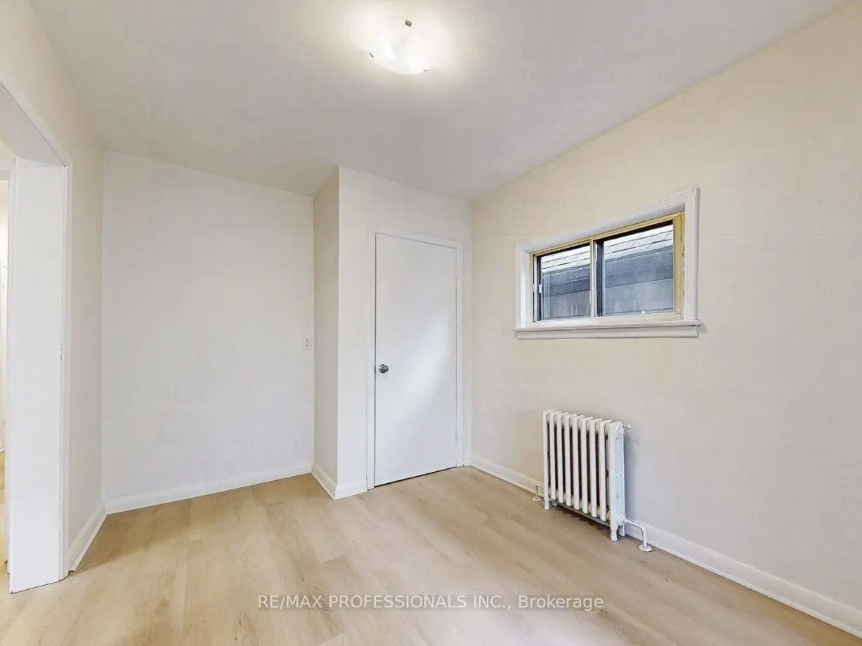 126A Sixteenth Street, #Entire House