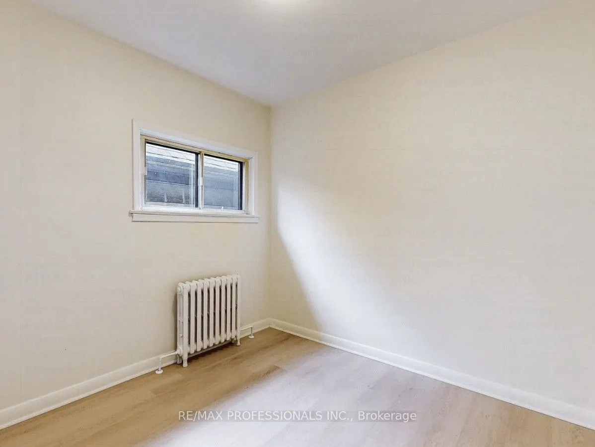 126A Sixteenth Street, #Entire House