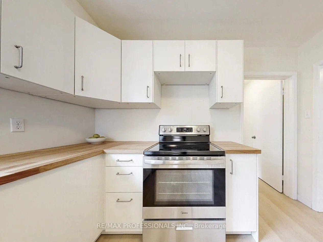 126A Sixteenth Street, #Entire House