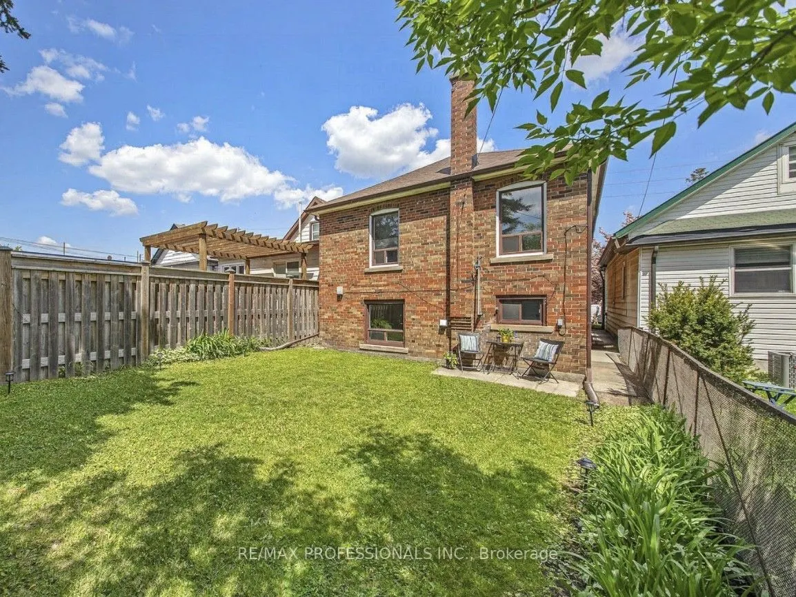 126A Sixteenth Street, #Entire House