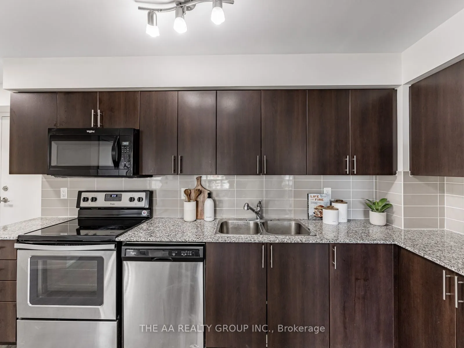1410 Dupont Street, #2209