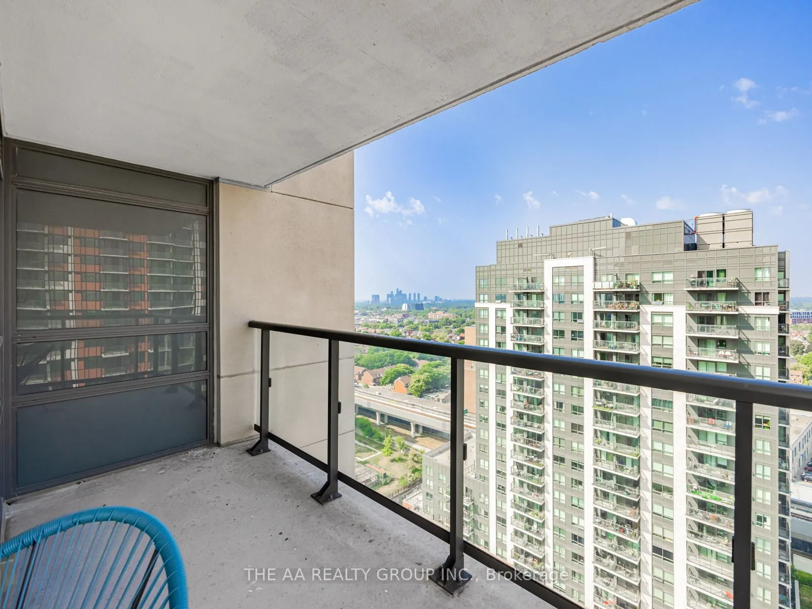 1410 Dupont Street, #2209