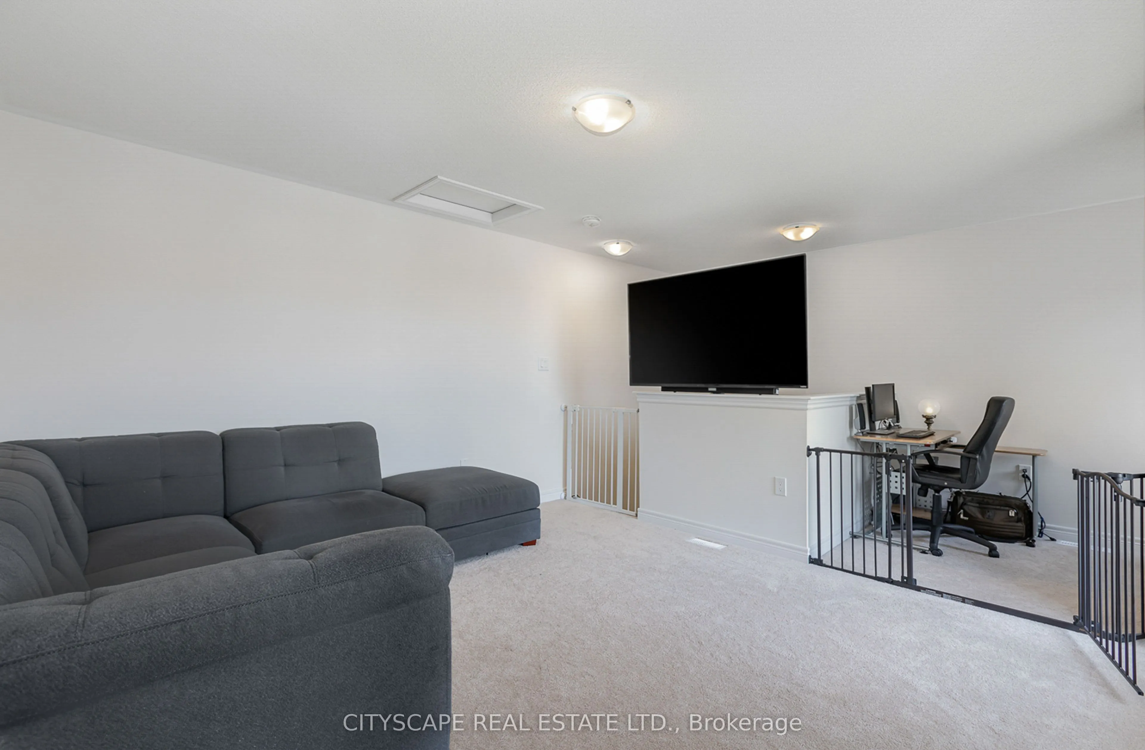 3975 Leonardo Street