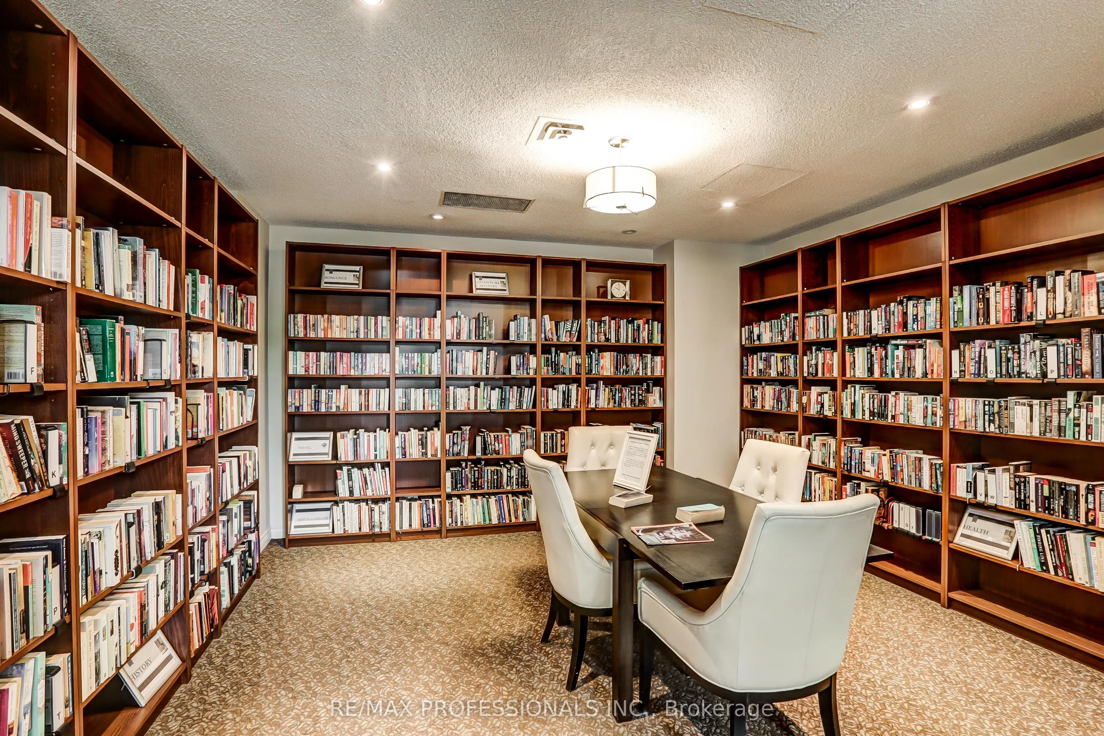 1 Aberfoyle Crescent, #2211