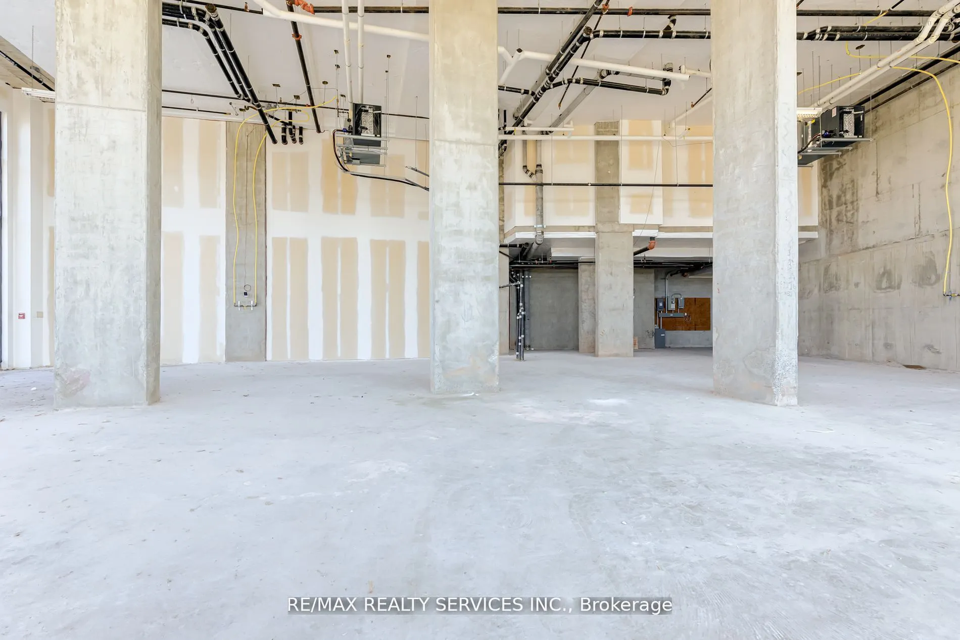 5220 Dundas Street, #1