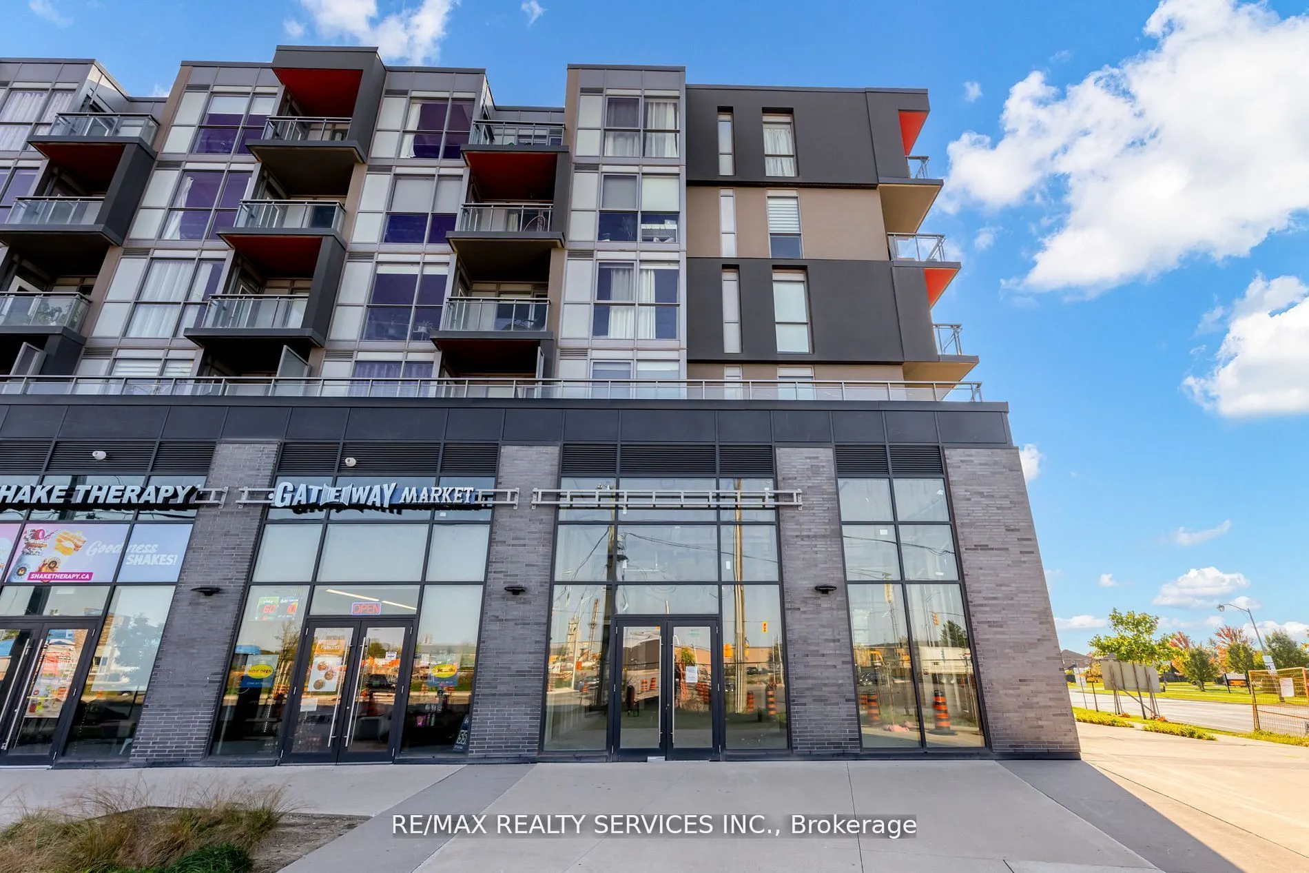 5220 Dundas Street, #1B