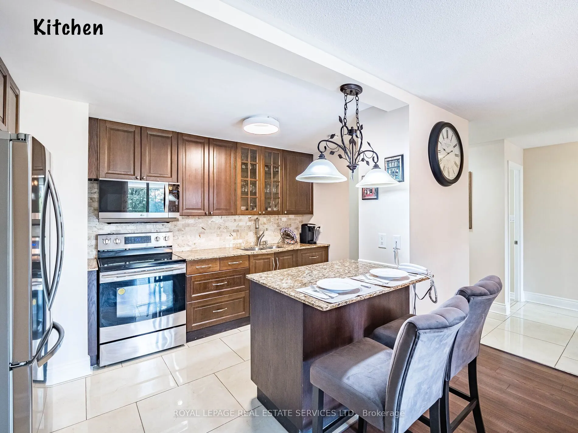 1300 Mississauga Valley Boulevard, #203