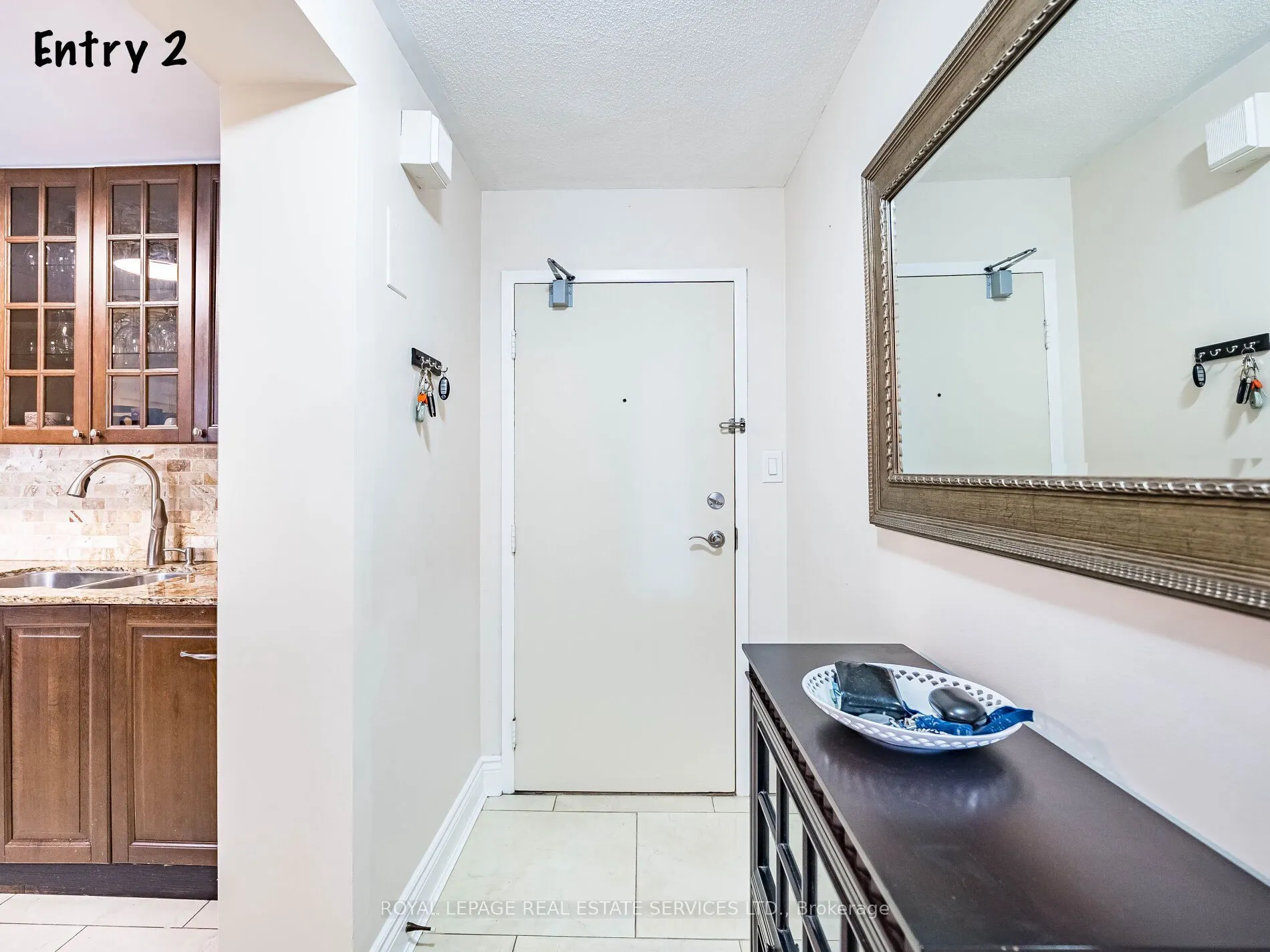 1300 Mississauga Valley Boulevard, #203
