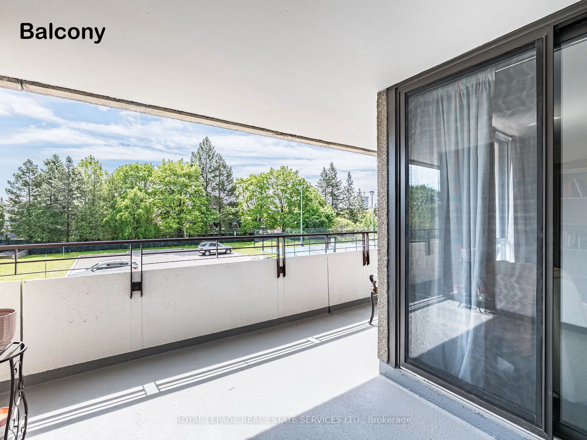1300 Mississauga Valley Boulevard, #203
