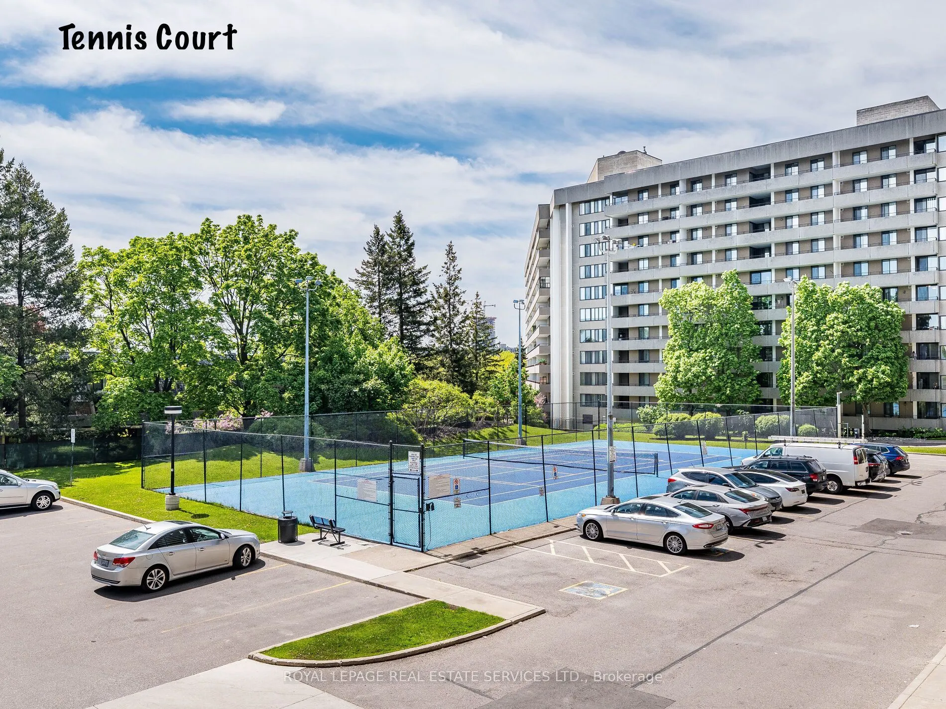 1300 Mississauga Valley Boulevard, #203