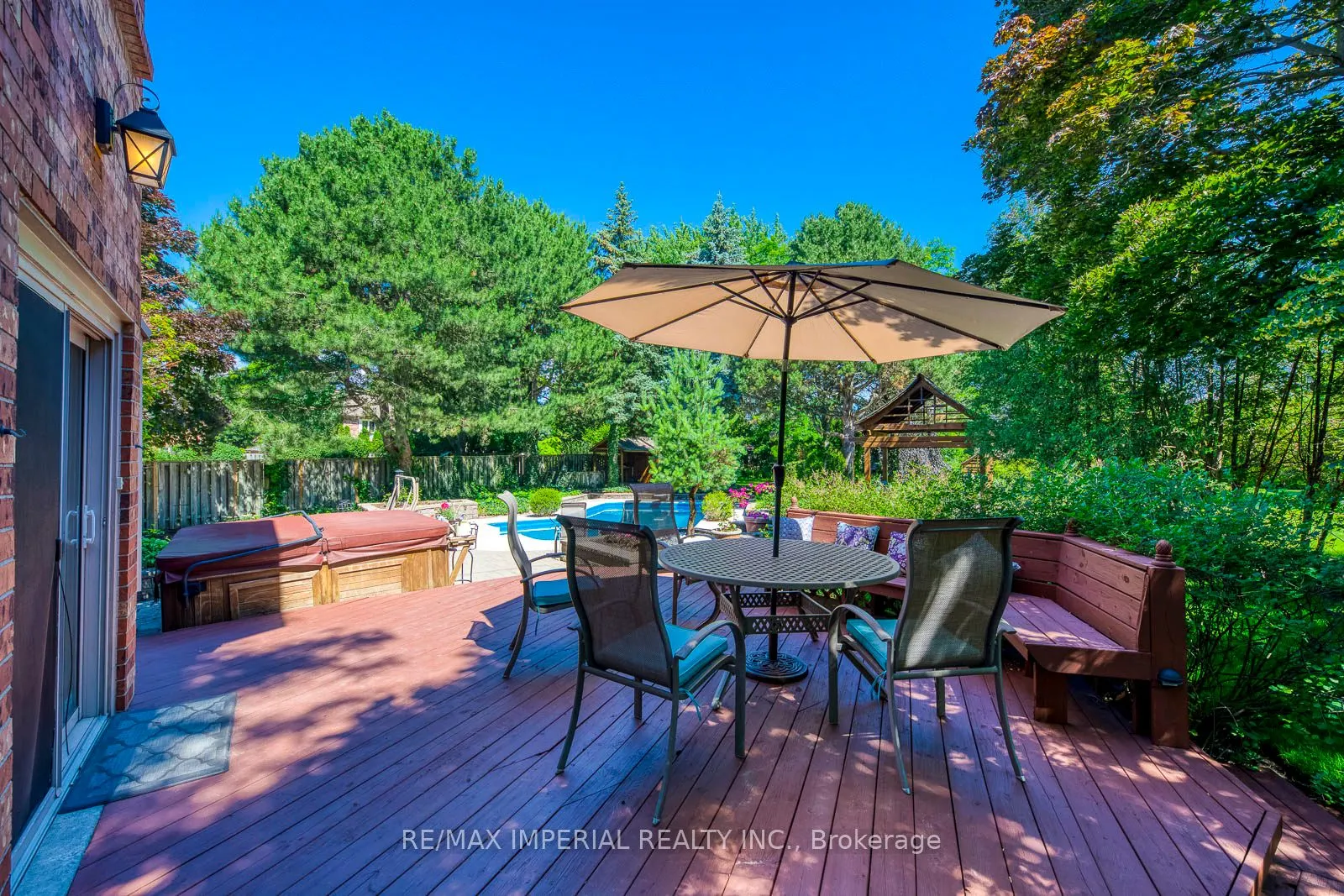 341 Acacia Court