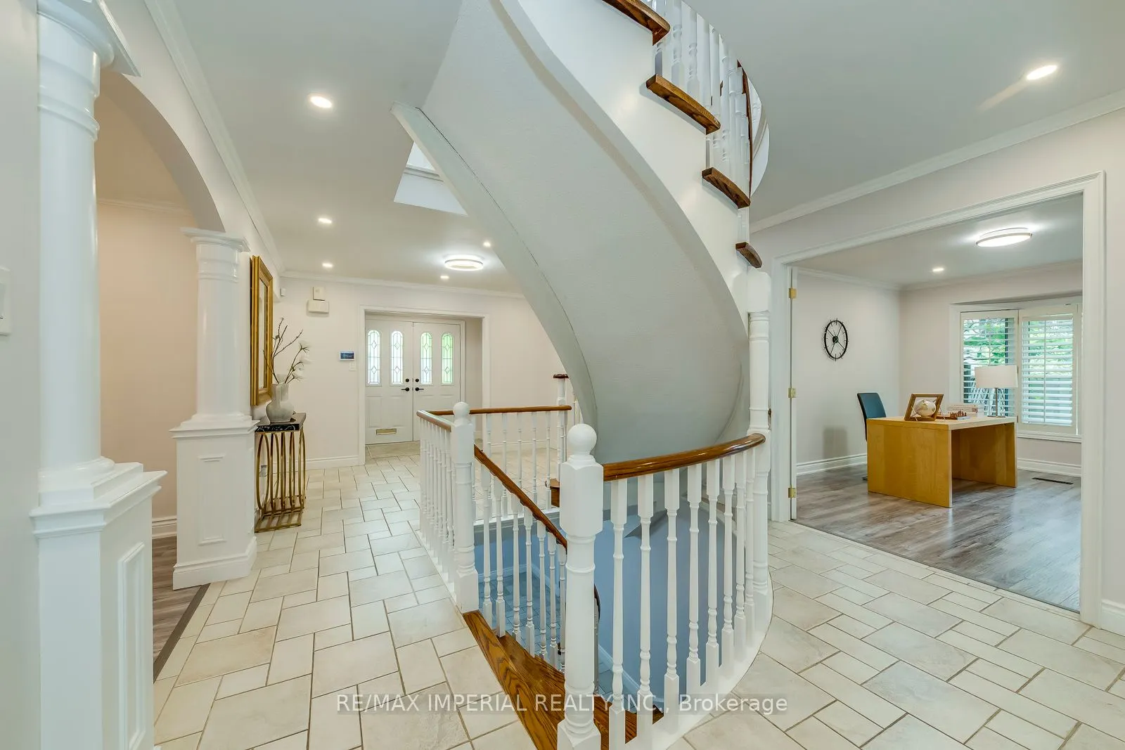 341 Acacia Court