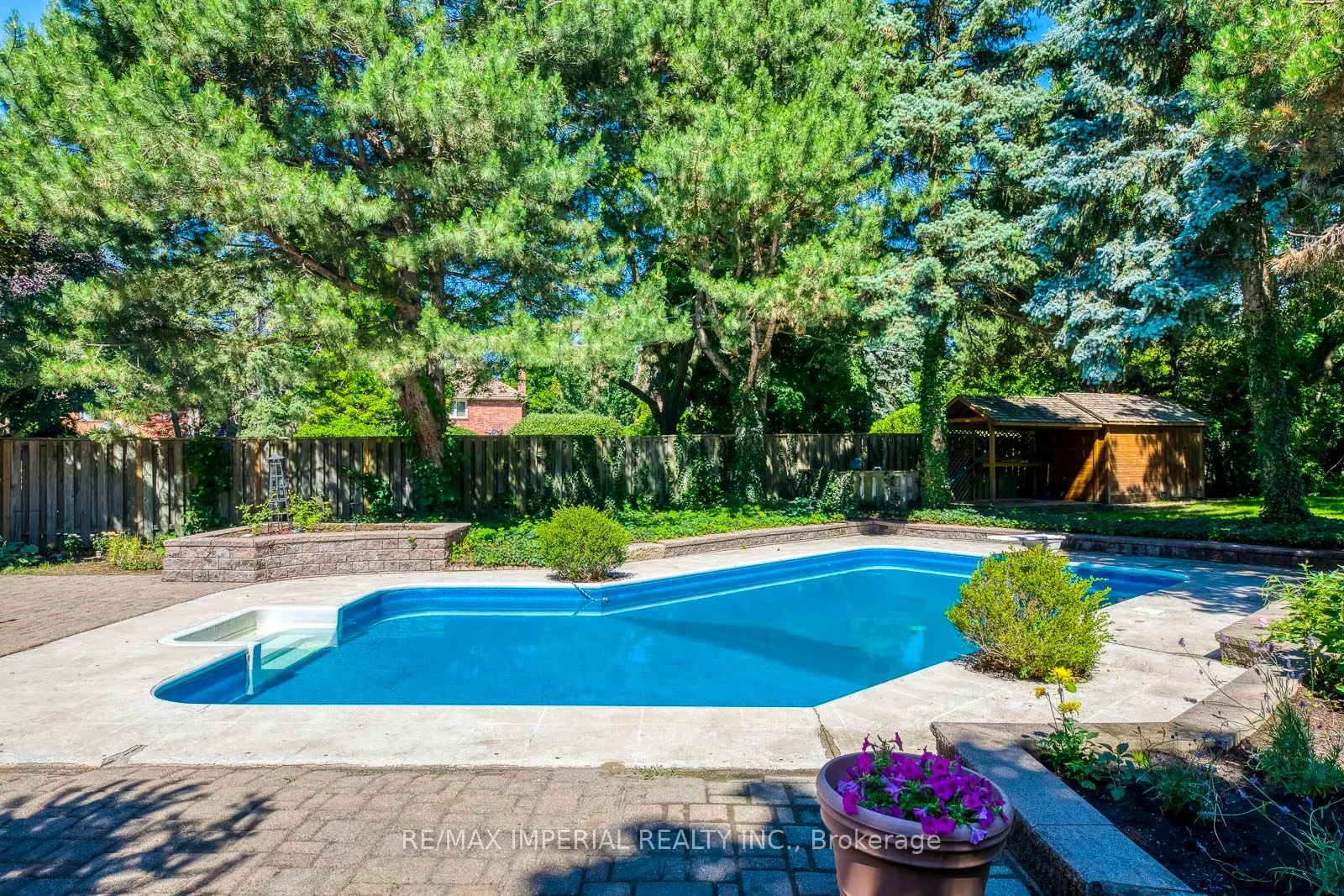 341 Acacia Court