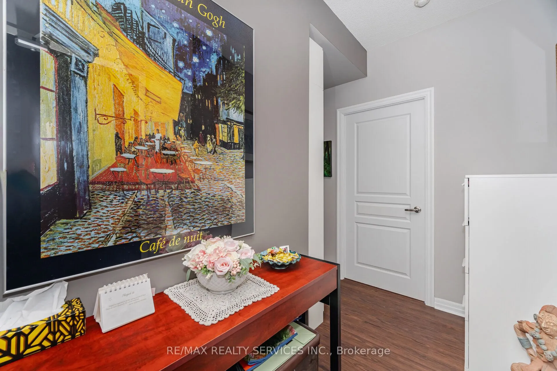 225 Webb Drive, #810